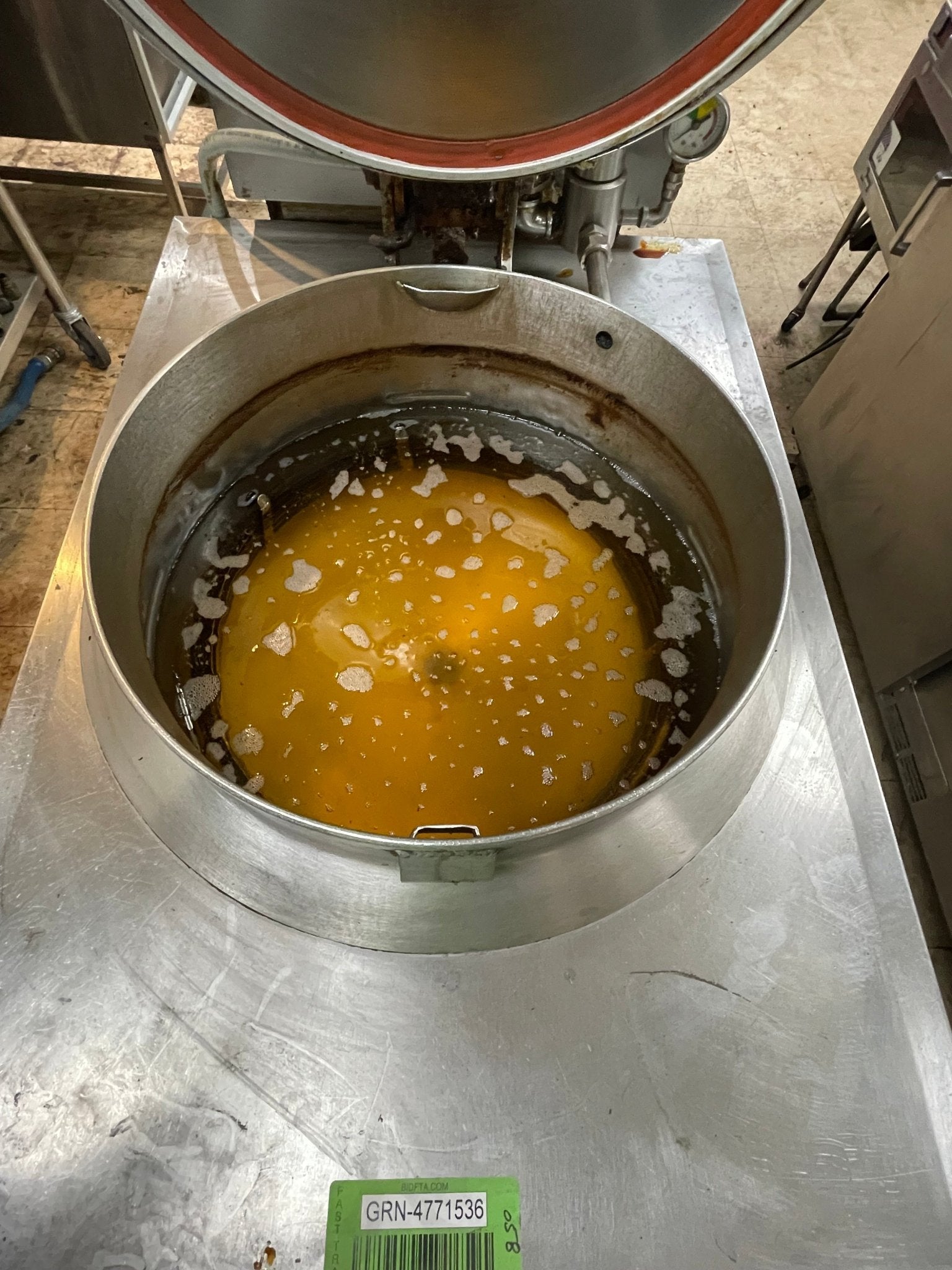 Used BKI FKM - FC Electric Extra Large Volume Pressure Fryer Broaster 75lb 208V 3Ph - Falcon Restaurant Supply - 8