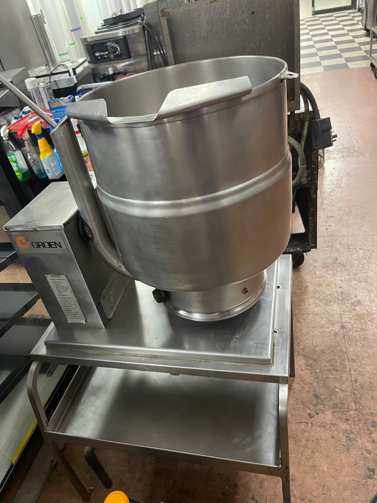 Used Groen TDB/7-40 Electric Tilting Stainless Steel Steam Kettle 40qt  208V 3Ph