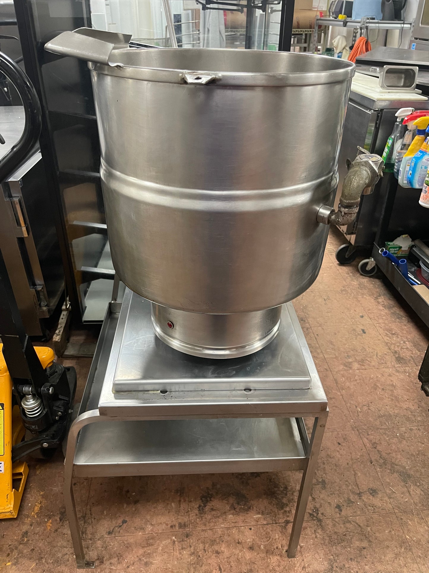 Used Groen TDB/7-40 Electric Tilting Stainless Steel Steam Kettle 40qt  208V 3Ph