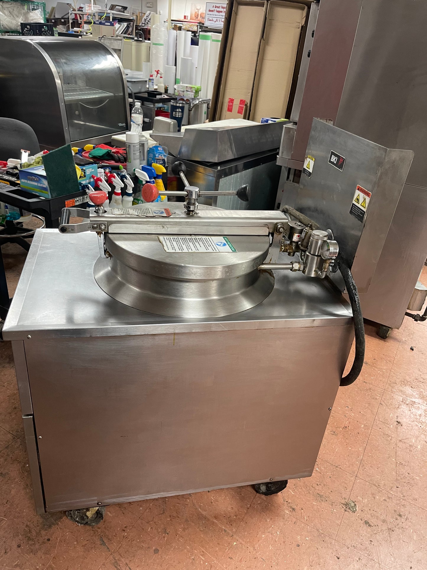 Used BKI FKM-FC Electric Extra Large Volume Pressure Fryer Broaster 75lb 208V 3Ph