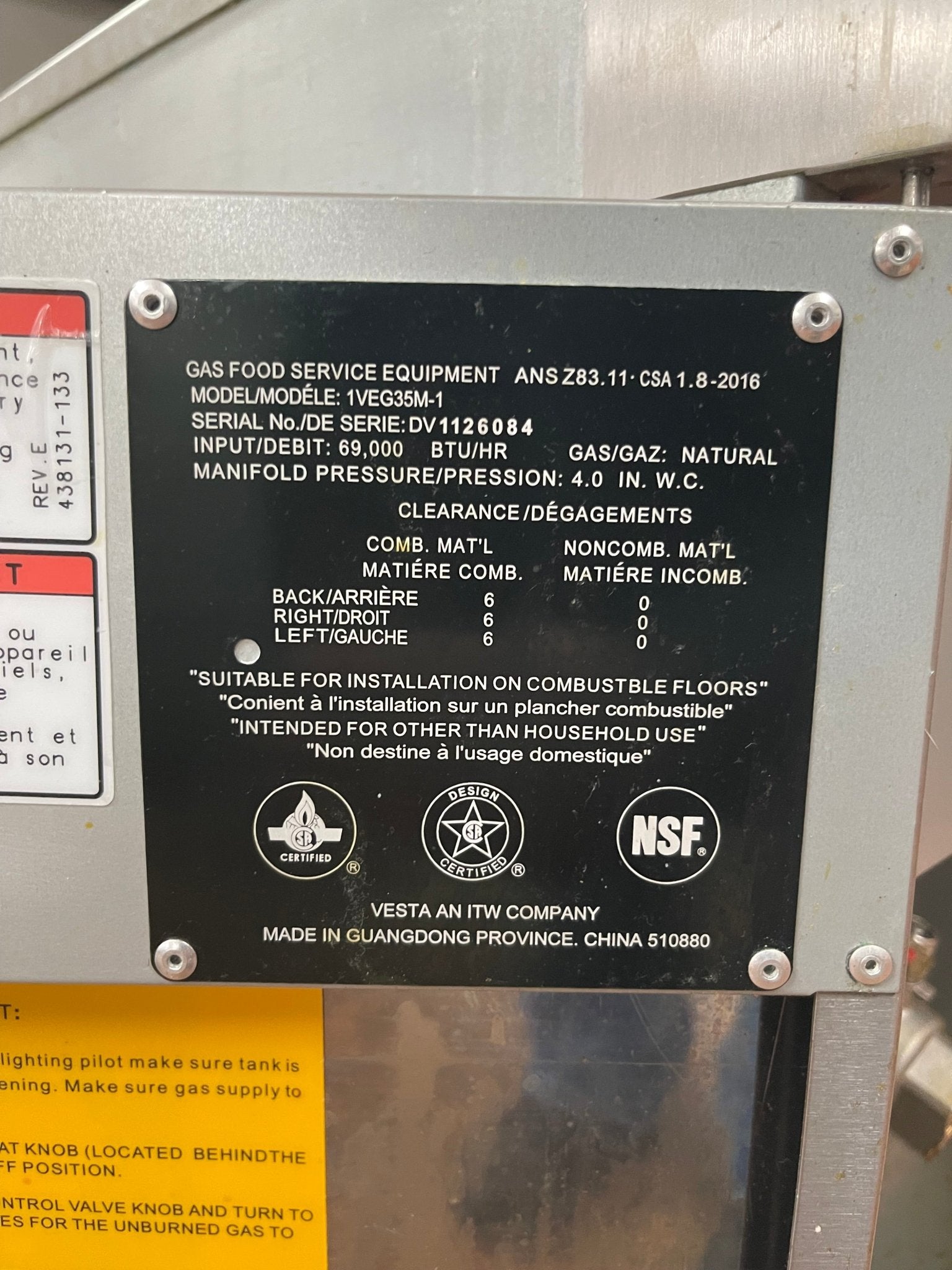 Used Vulcan 1VEG35M - 1 Natural Gas 35 - 40 lb. Floor Fryer with Millivolt Controls - 70,000 BTU - Falcon Restaurant Supply - 4