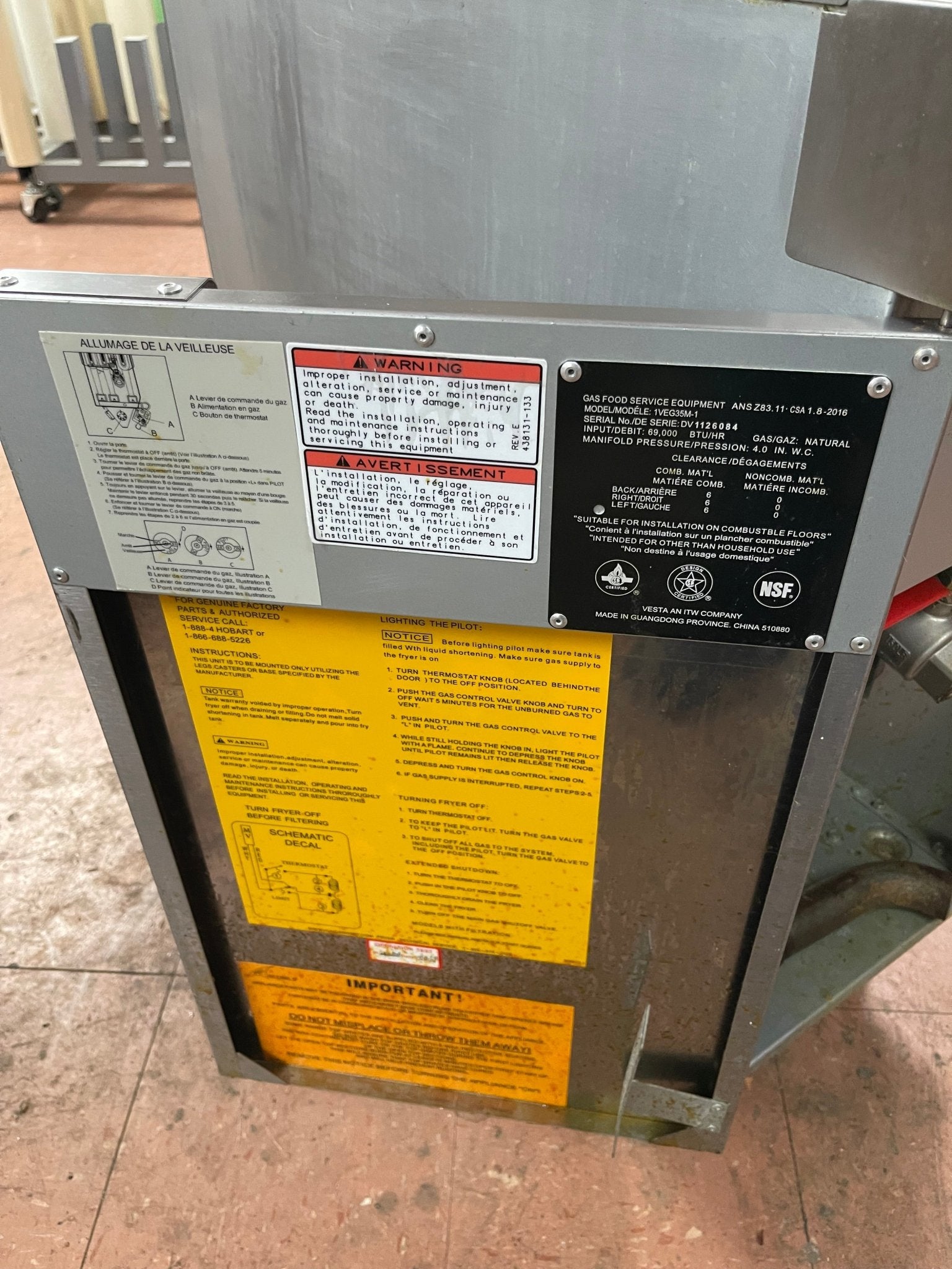 Used Vulcan 1VEG35M - 1 Natural Gas 35 - 40 lb. Floor Fryer with Millivolt Controls - 70,000 BTU - Falcon Restaurant Supply - 5