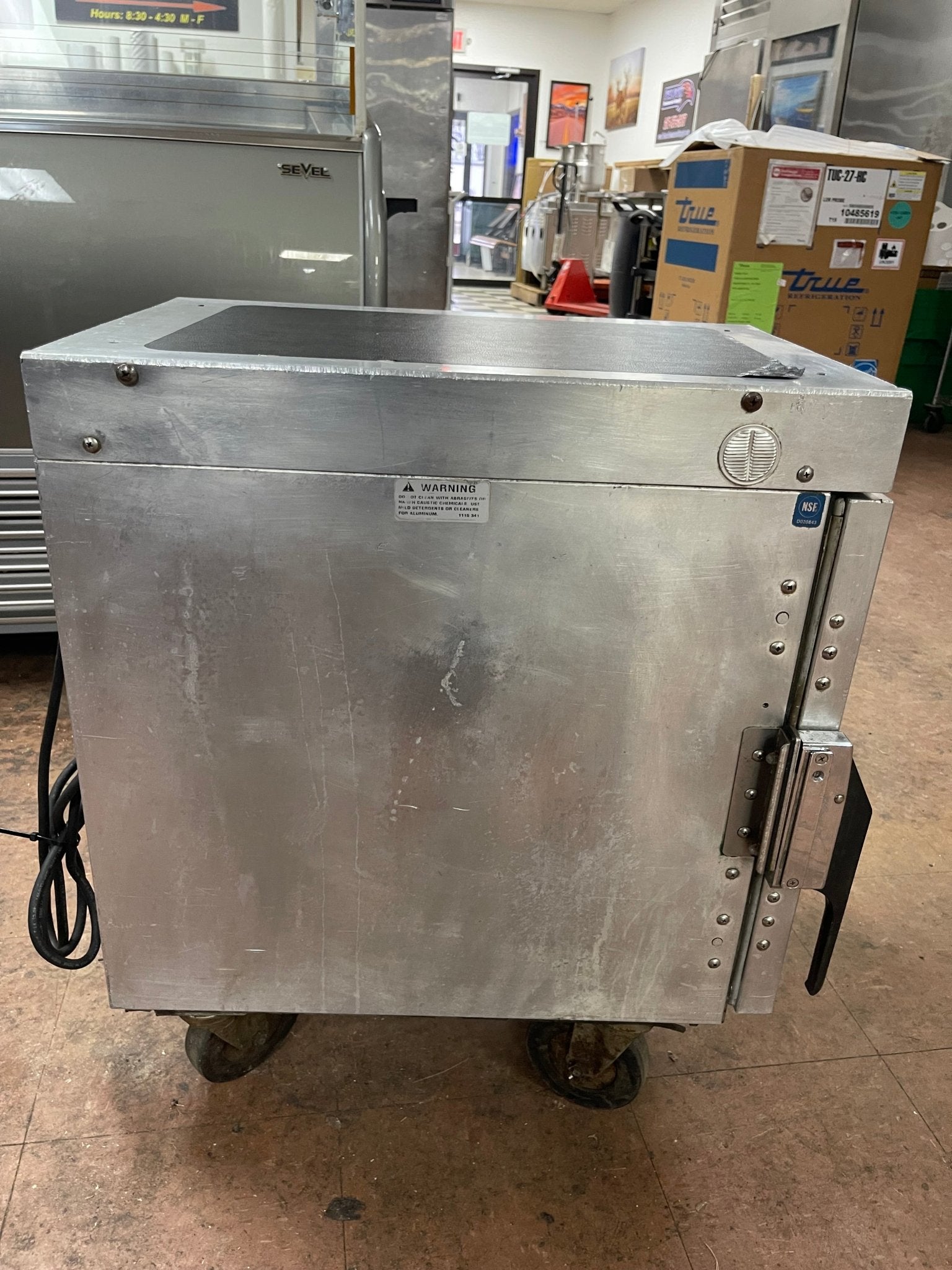 Used Cres Cor H - 339 - 135BK Insulated Heated Warming Holding Cabinet Solid Door - 120V - Falcon Restaurant Supply - 4