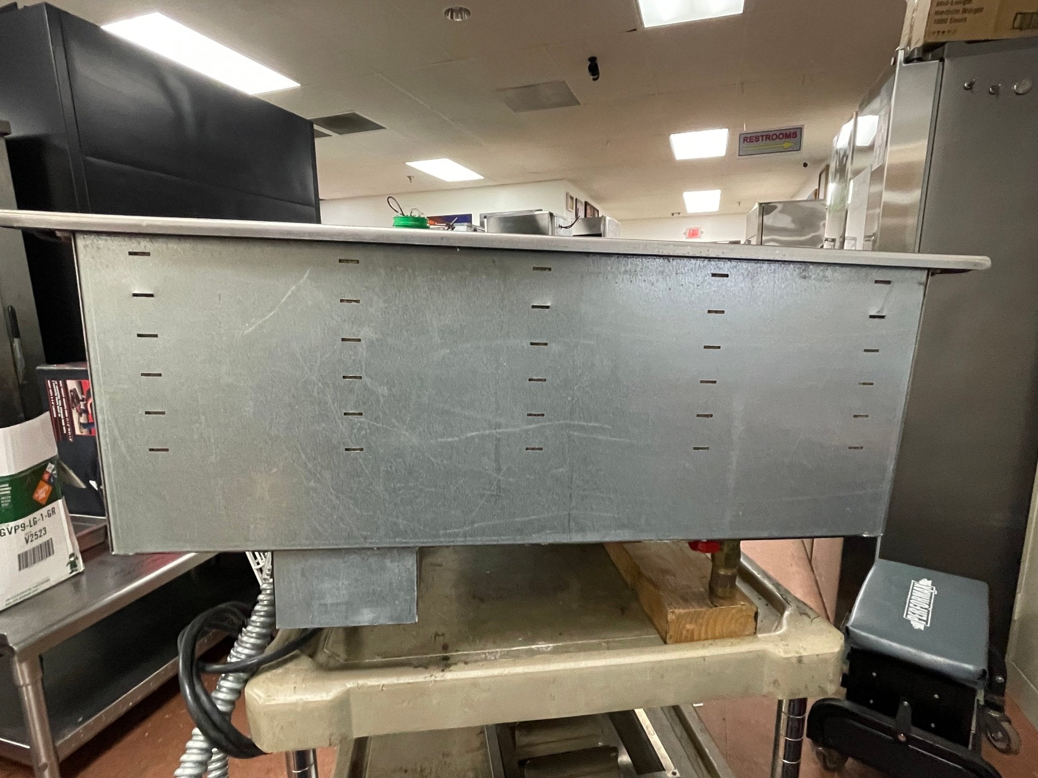 Used Vollrath 36399 Modular Drop In Two Compartment Hot Food Well with Drain 120V - Falcon Restaurant Supply - 4
