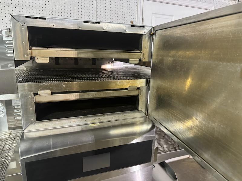 Used Double Stack of Ovention Commercial Conveyor C2000 Pizza Ovens with stand, 220V Single Phase JS