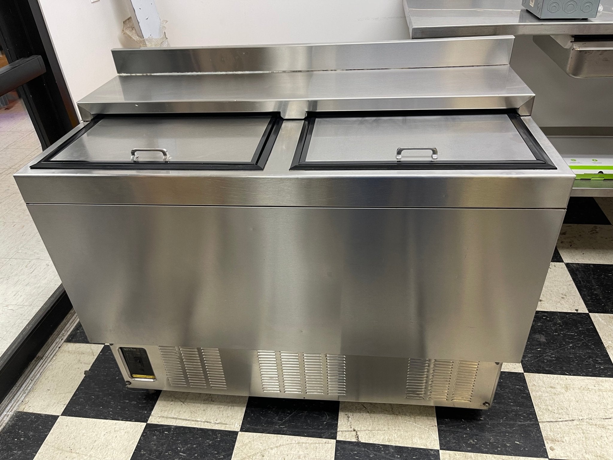 Used Glastender MF48 - SF2 Under bar Commercial Glass/Mug Froster 48"W X 24"D 120V - Falcon Restaurant Supply - 1