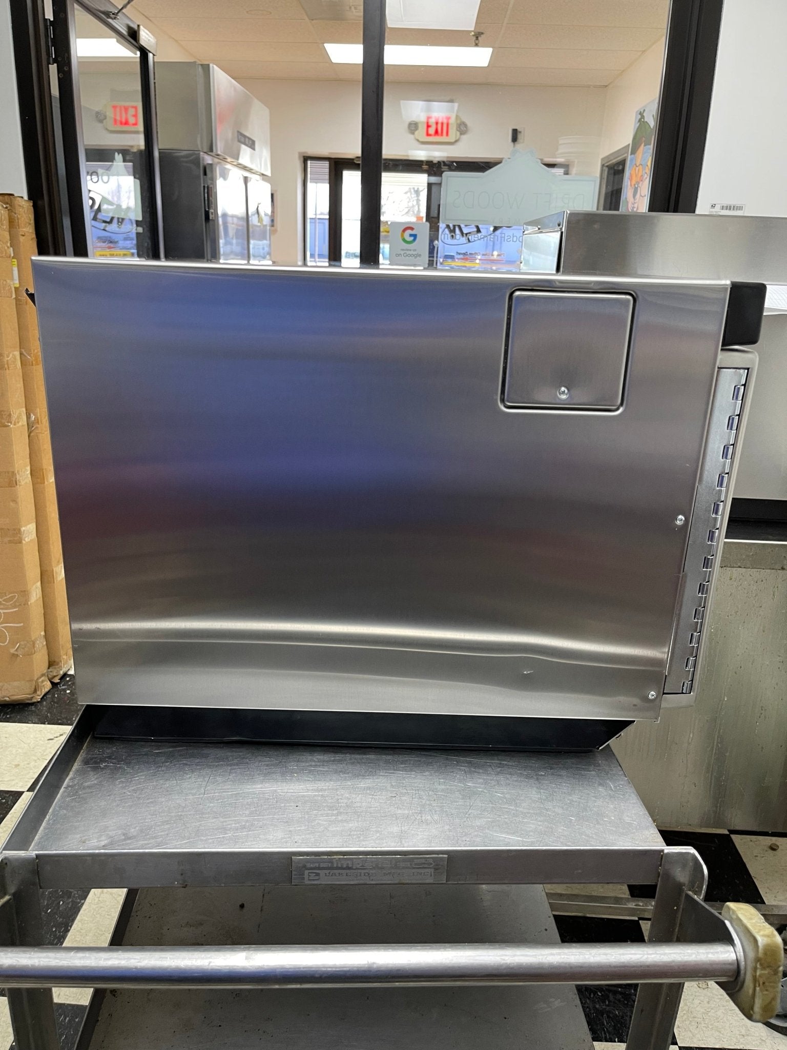 Used Amana Menumaster MRC22S2 Commercial Microwave 2200 Watt with Screen 220V - Falcon Restaurant Supply - 9