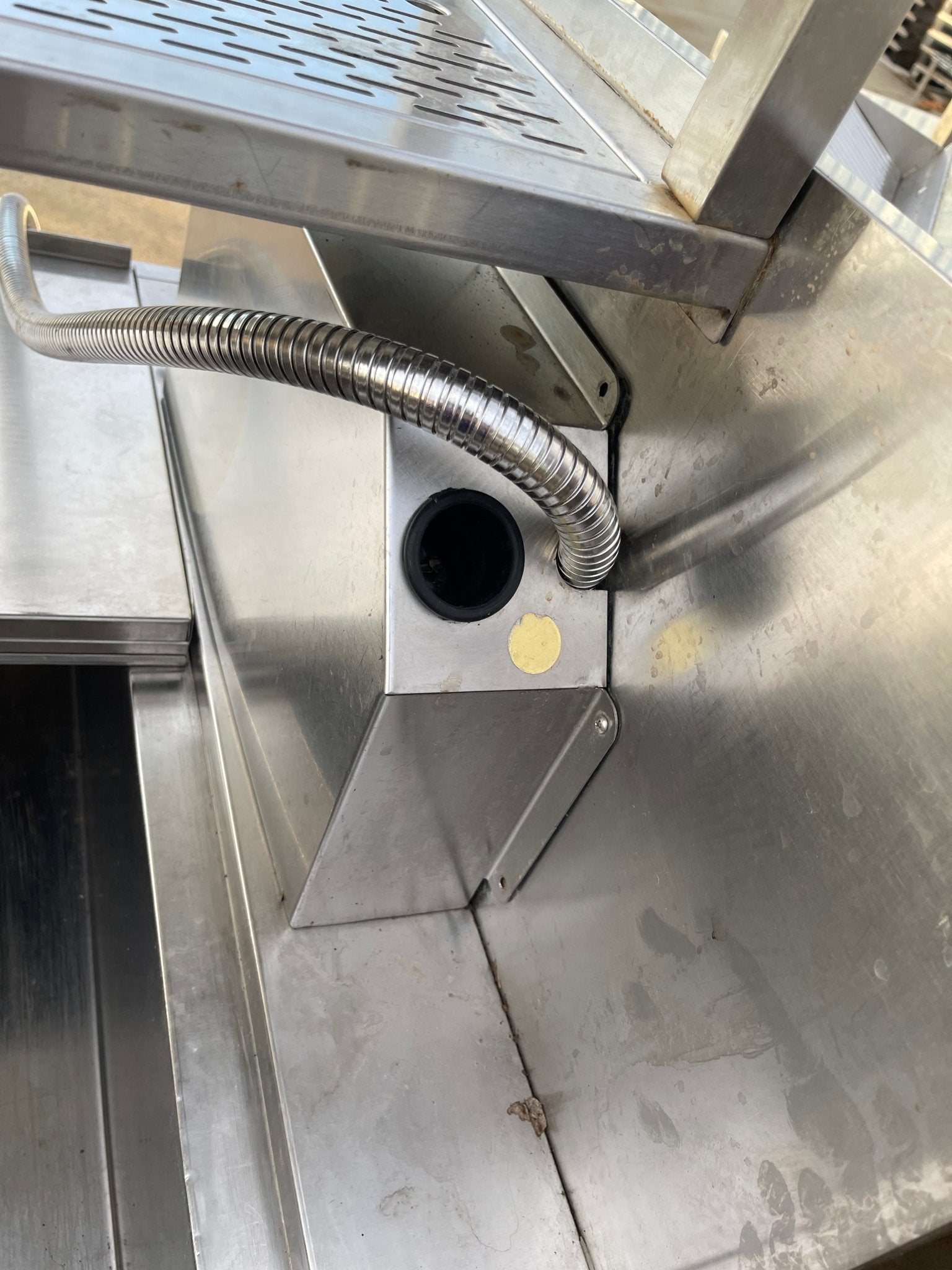 Used Krowne Custom Stainless Cocktail/Drink Station with Sink, Ice Bin and 2 Soda Guns - SS279 - Falcon Restaurant Supply - 10