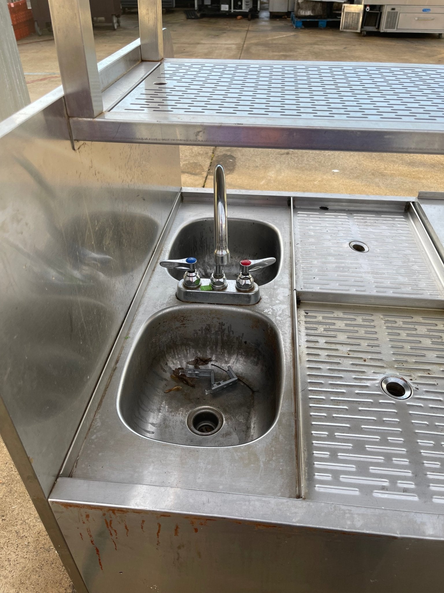 Used Krowne Custom Stainless Cocktail/Drink Station with Sink, Ice Bin and 2 Soda Guns - SS279 - Falcon Restaurant Supply - 11