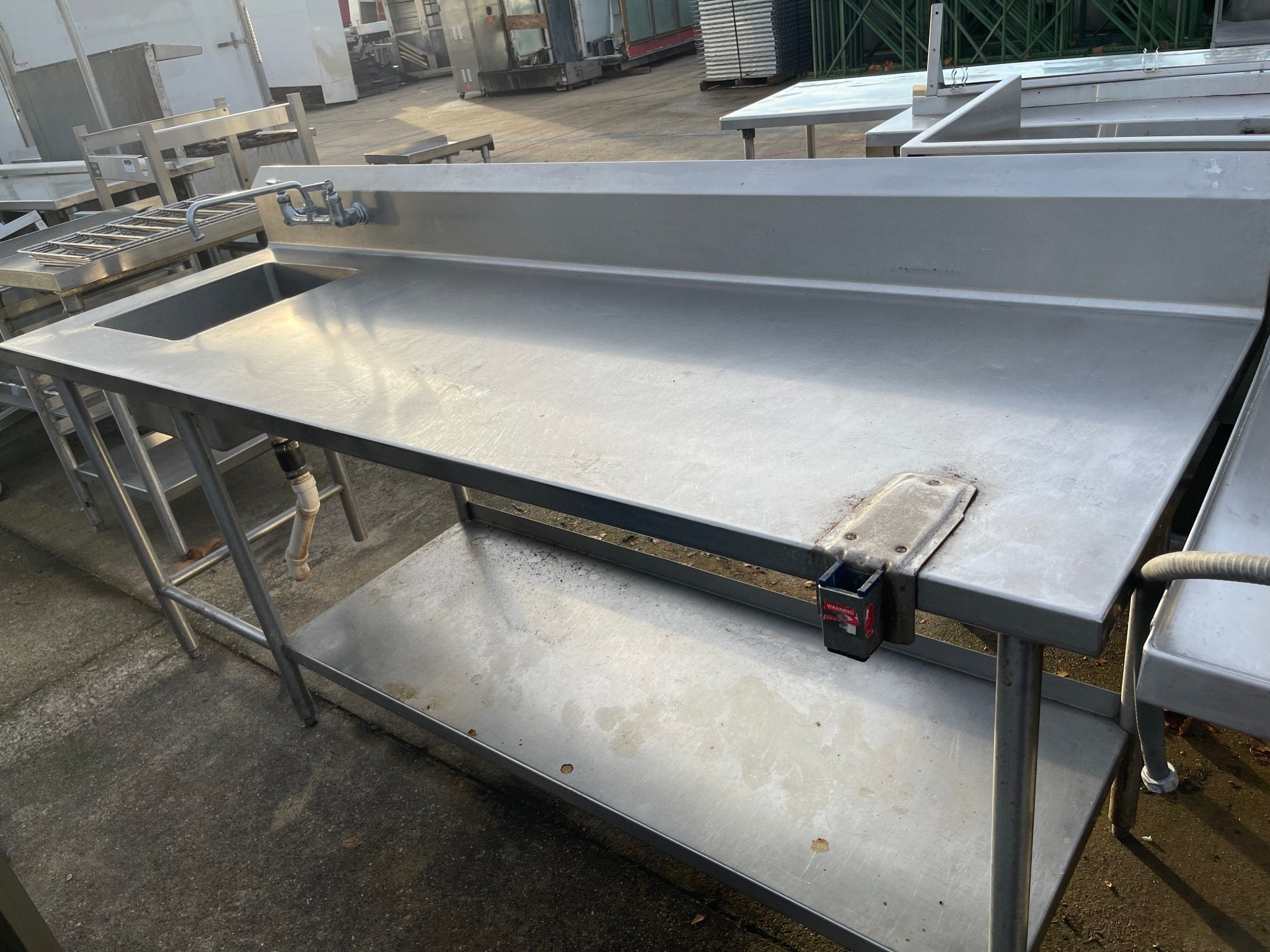 Used 90" Advance Tabco Stainless Steel Table with Sink - SS280 - Falcon Restaurant Supply - 1