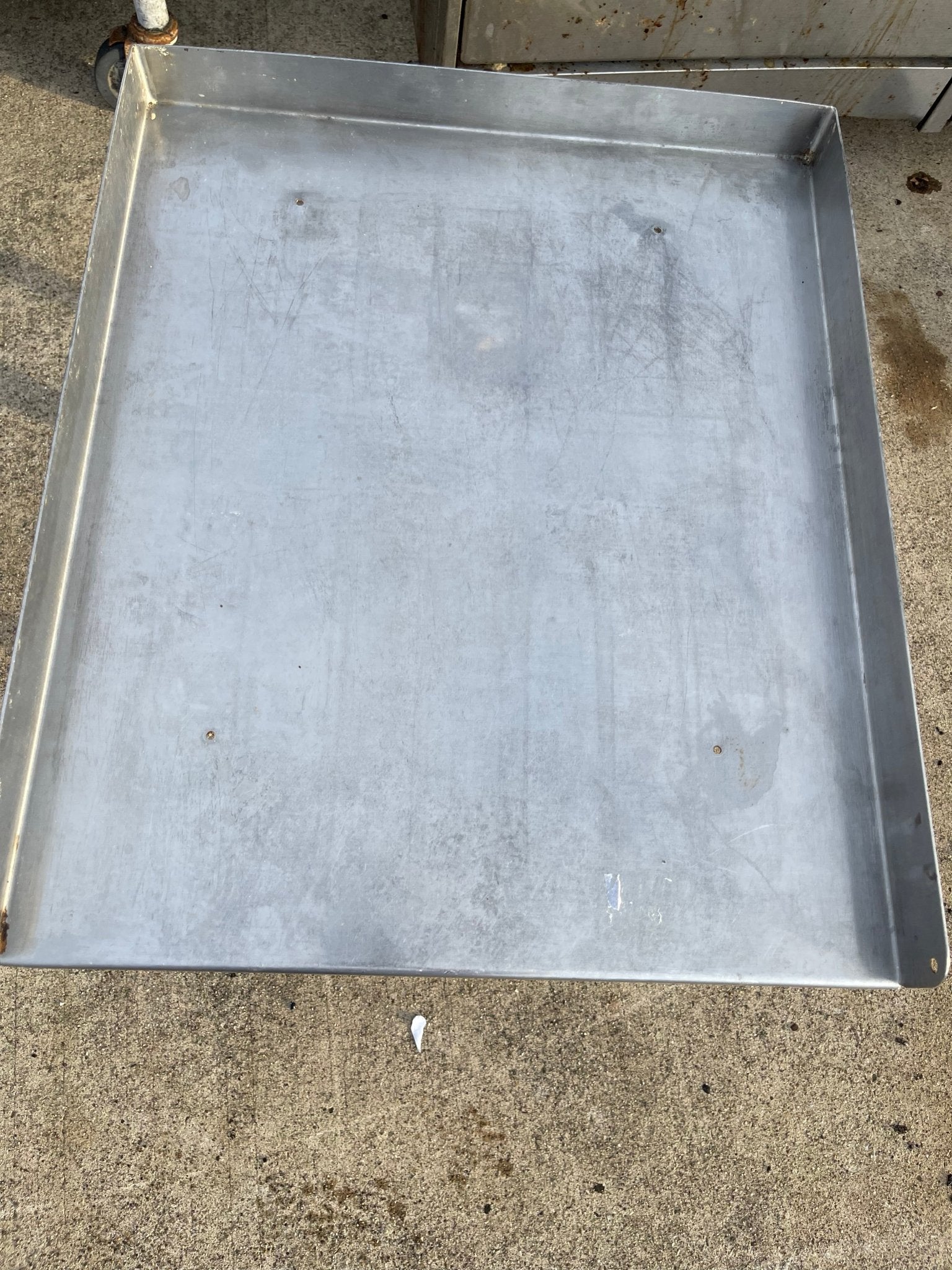 Used Equipment Stand on Casters - SS284 - Falcon Restaurant Supply - 2