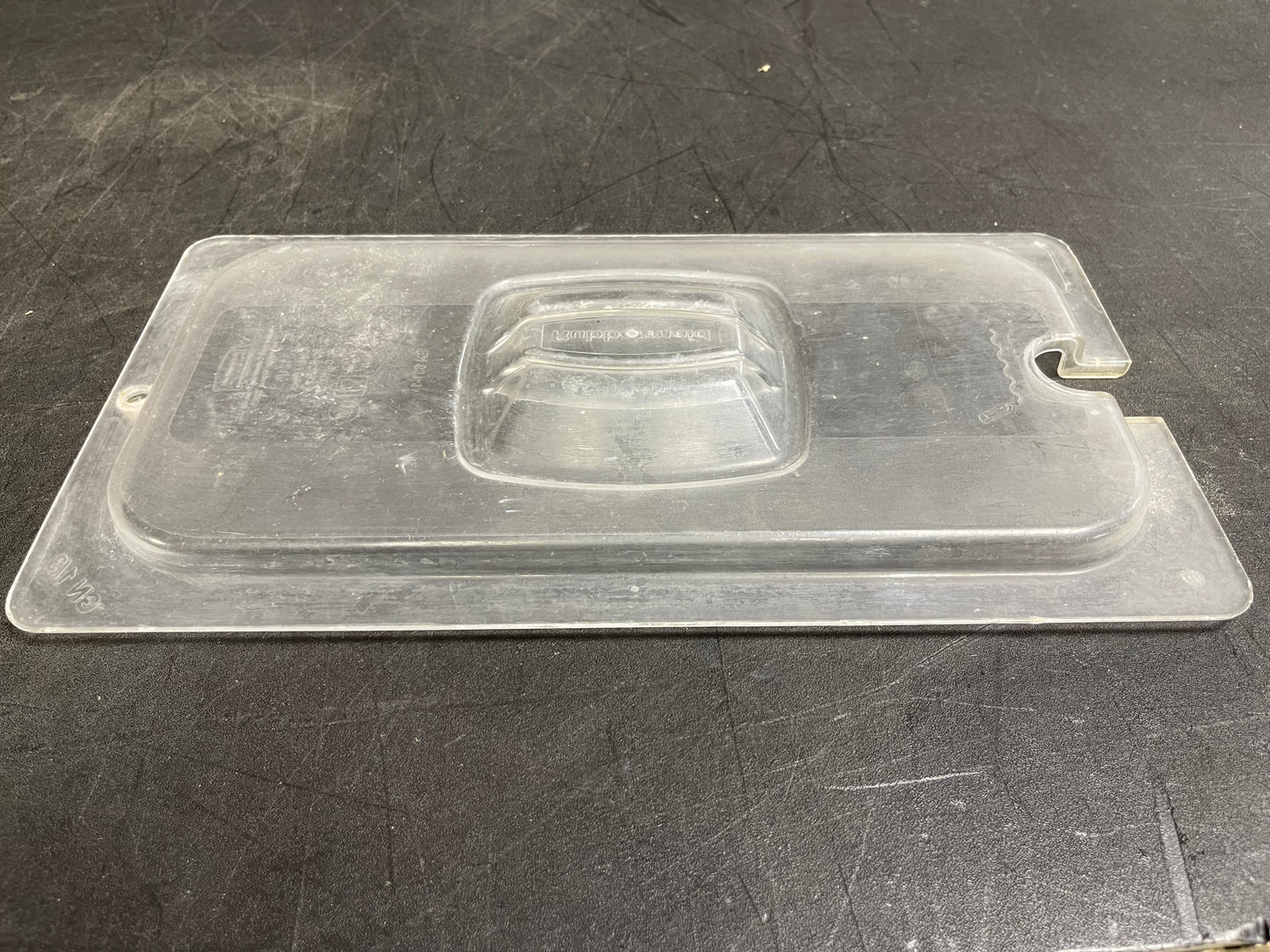 Used Rubbermaid Products Cold Food Notched Lid, 1/3 Size, Clear