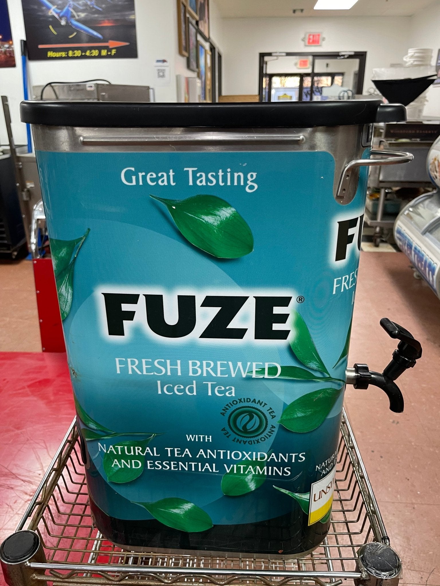 Used Bunn TDO 36700 3.5 Gallon Narrow Commercial Iced Tea Dispenser - Shir - Falcon Restaurant Supply - 1