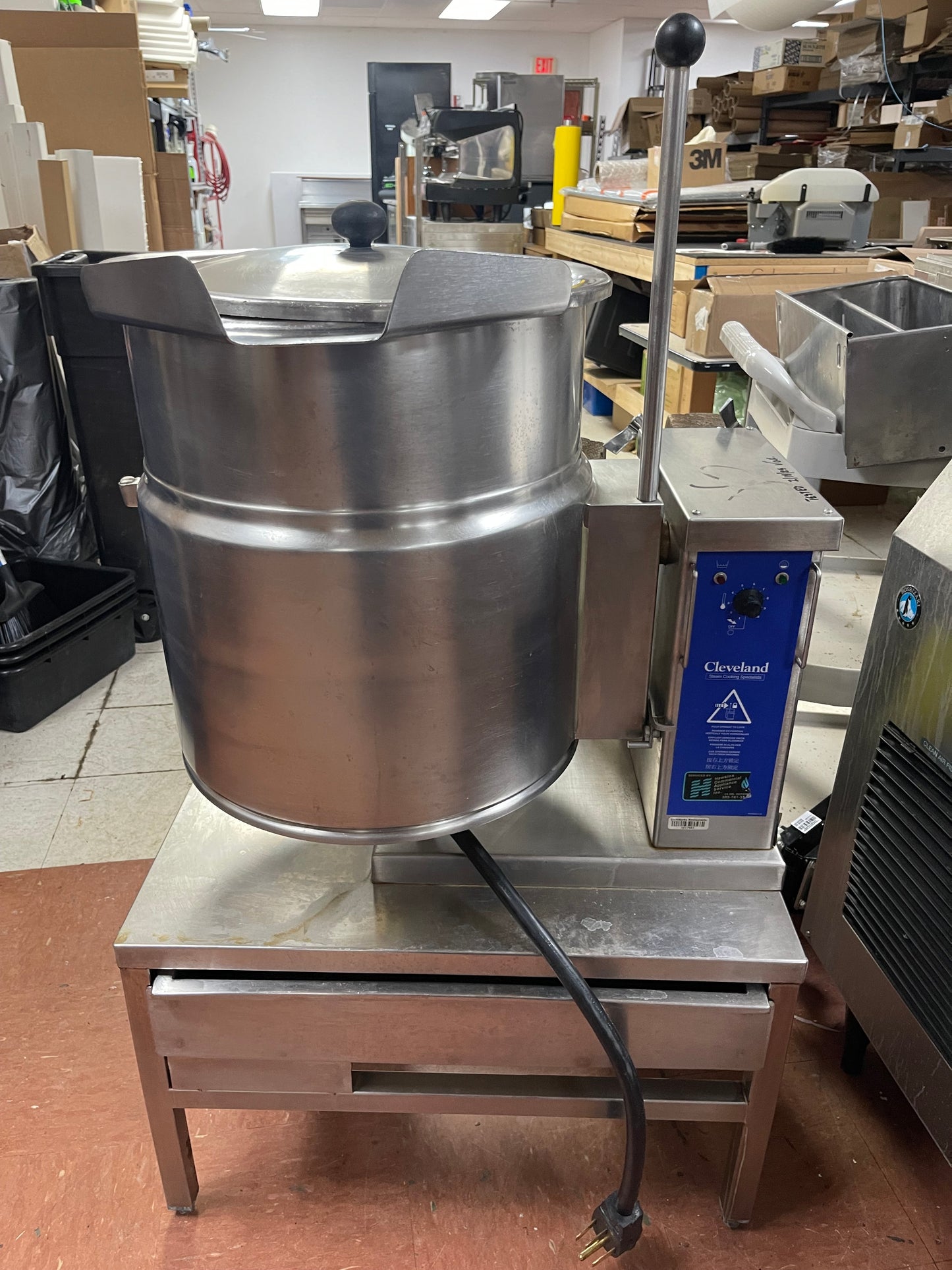 Used Cleveland KET-12-T 12 Gallon Tilting 2/3 Steam Jacketed Electric Kettle 208V 3Phase