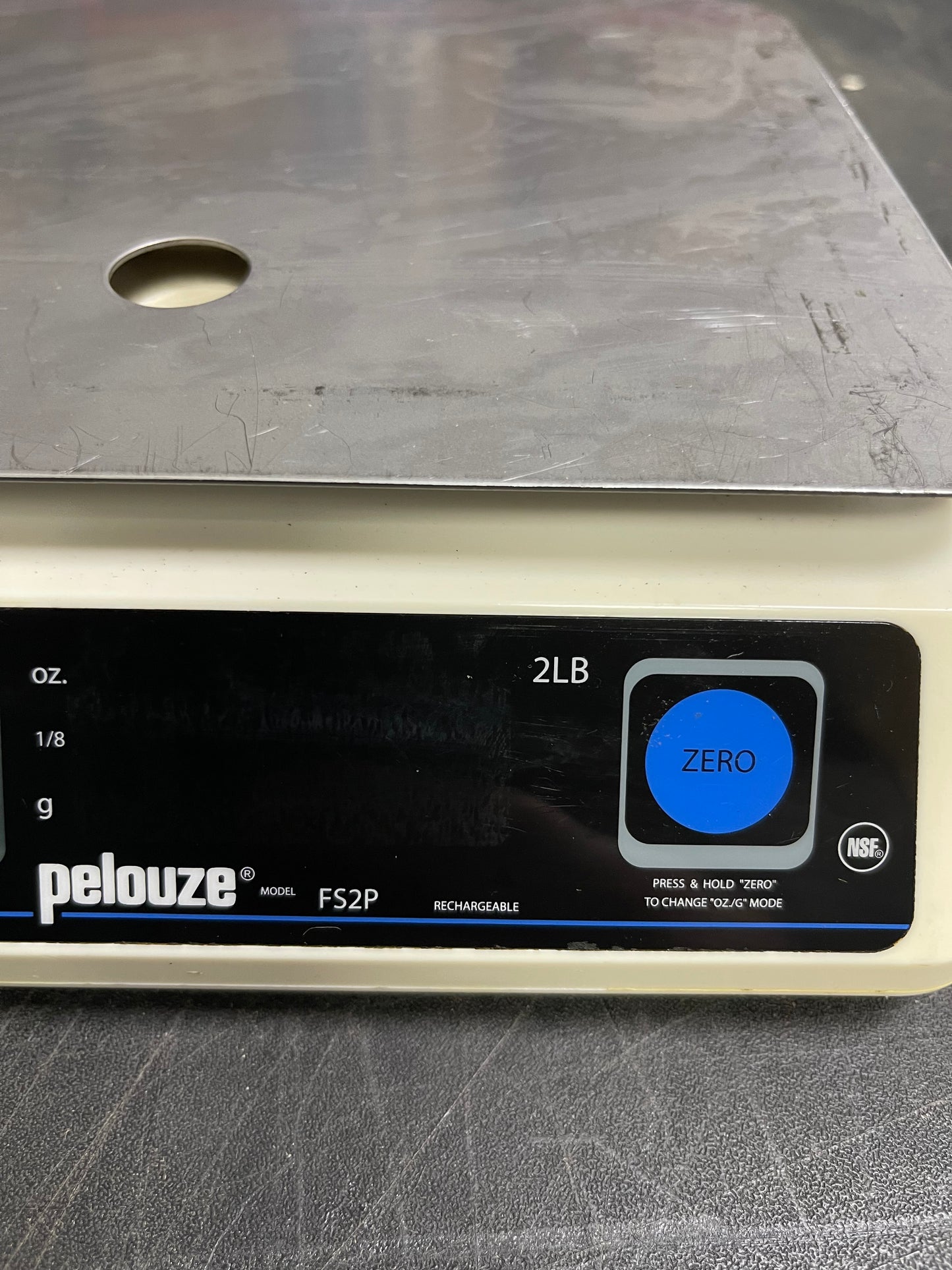 Used Rubbermaid® Pelouze® FS2P Digital Portion Control Scale-2lb