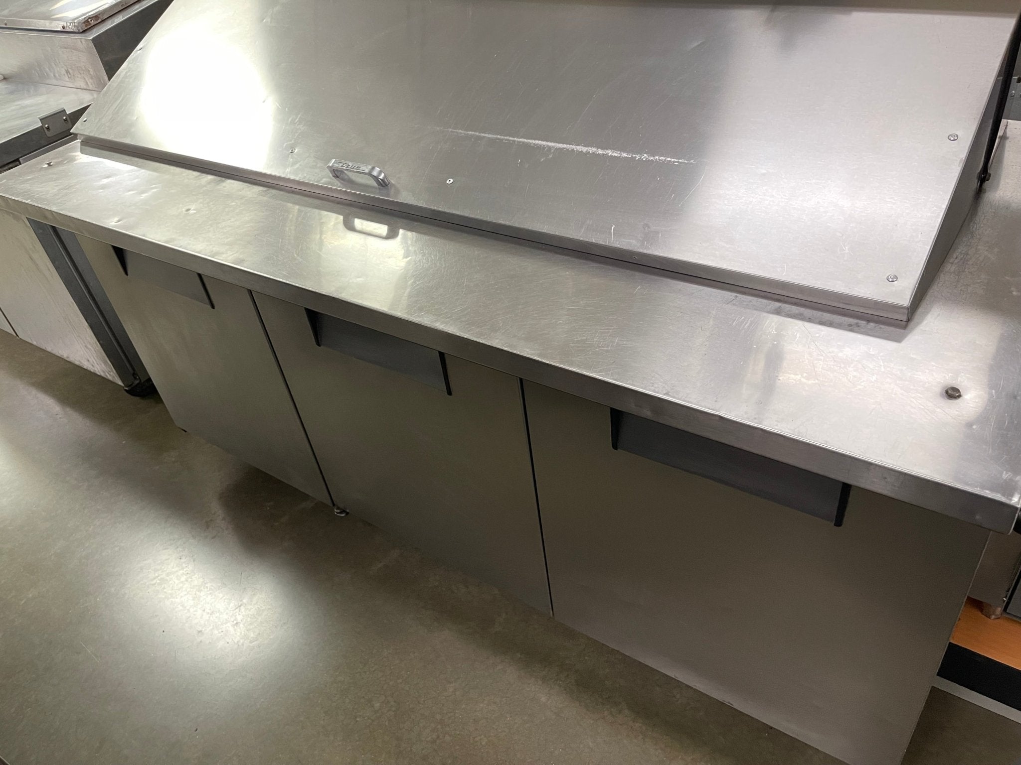 Used True TSSU-72-30M 72" Commercial Refrigerated Sandwich/Salad Prep Table 115V