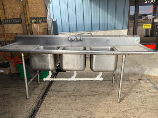 Used Advance Tabco 91" Stainless Steel 3 Compartment sink with Two Drainboards - SS288