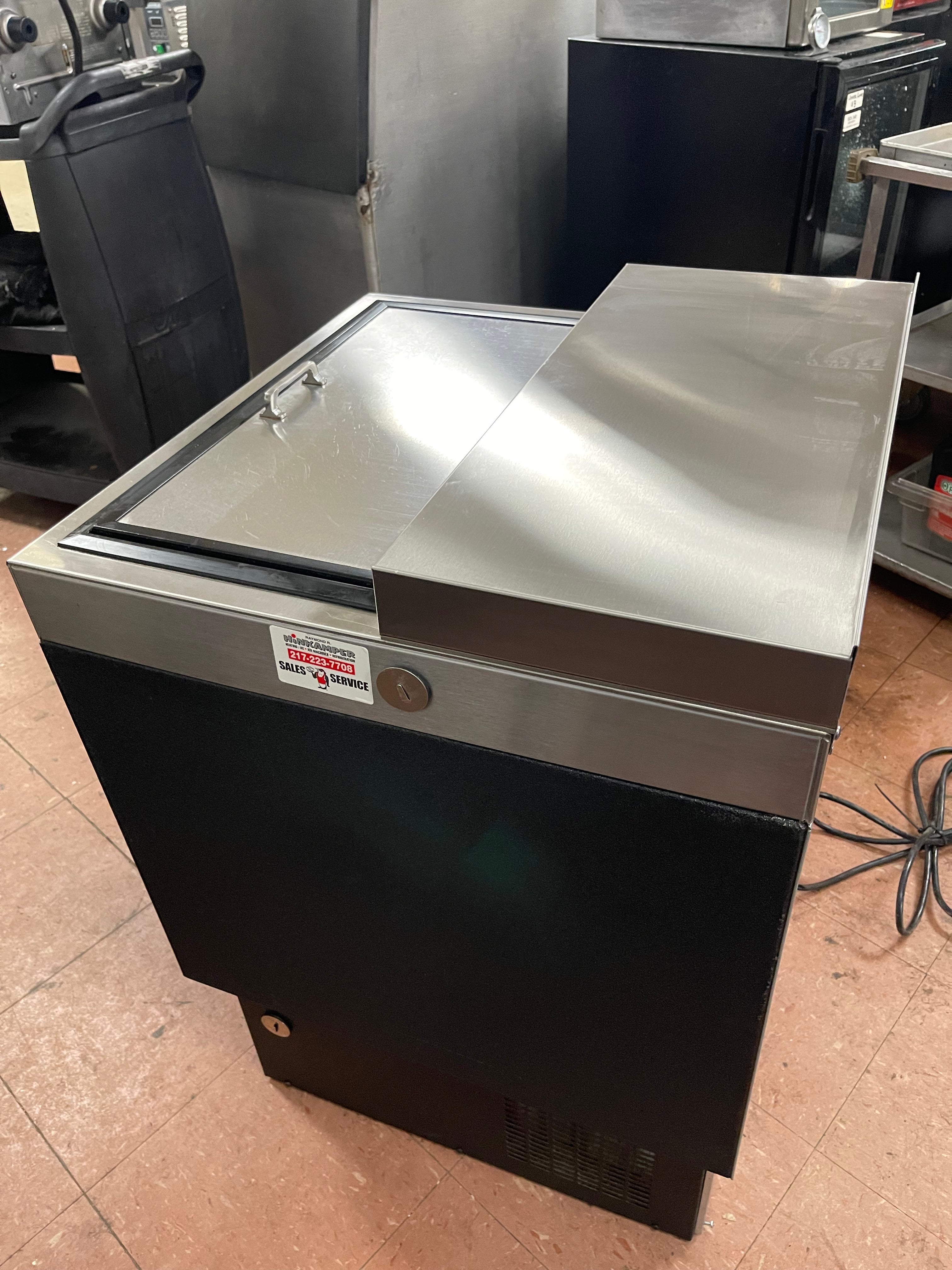 Used 24" Glastender MF24-B1 Bar Glass Mug Froster / Chiller 120V - 5