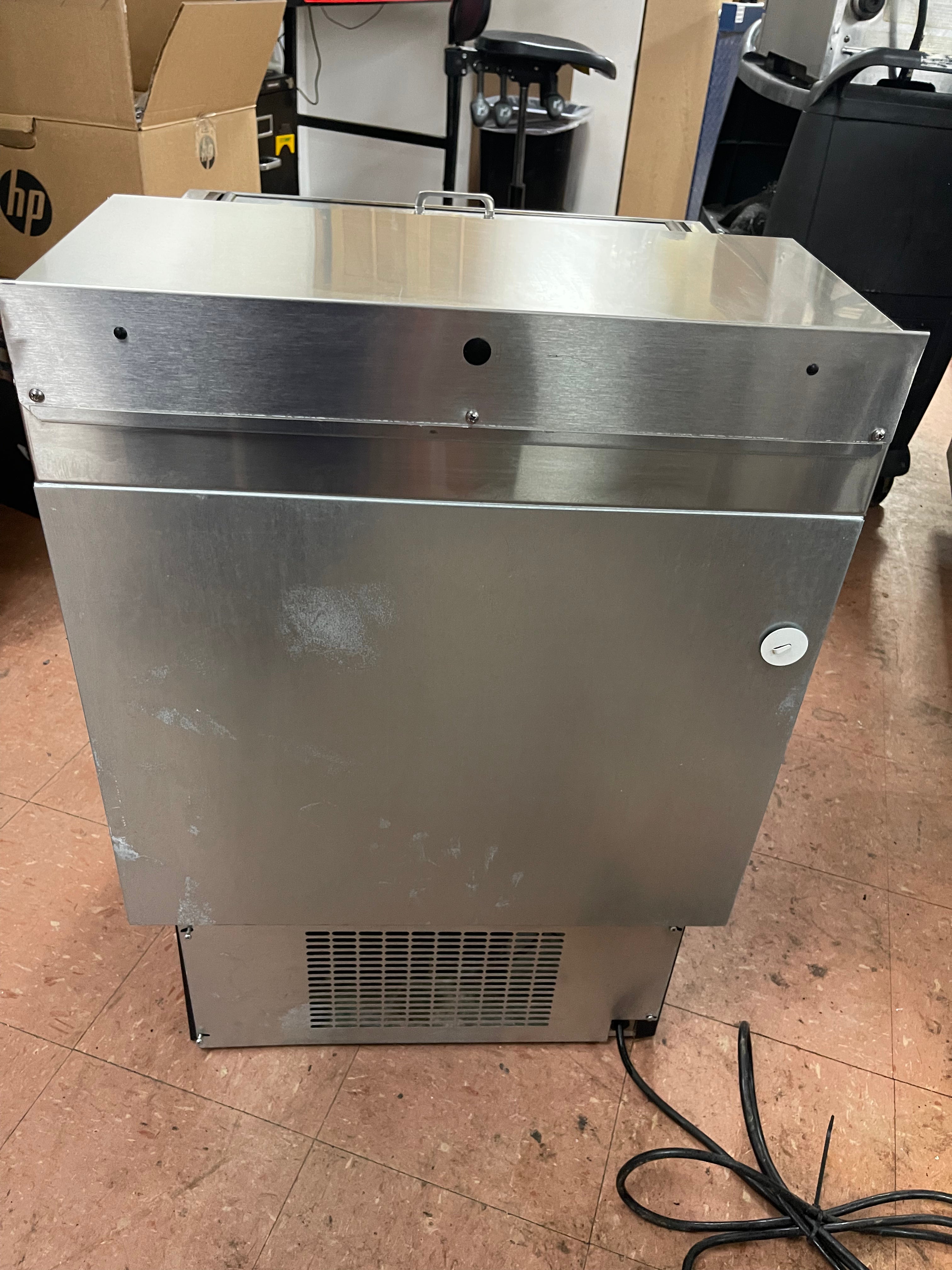 Used 24" Glastender MF24-B1 Bar Glass Mug Froster / Chiller 120V - 6
