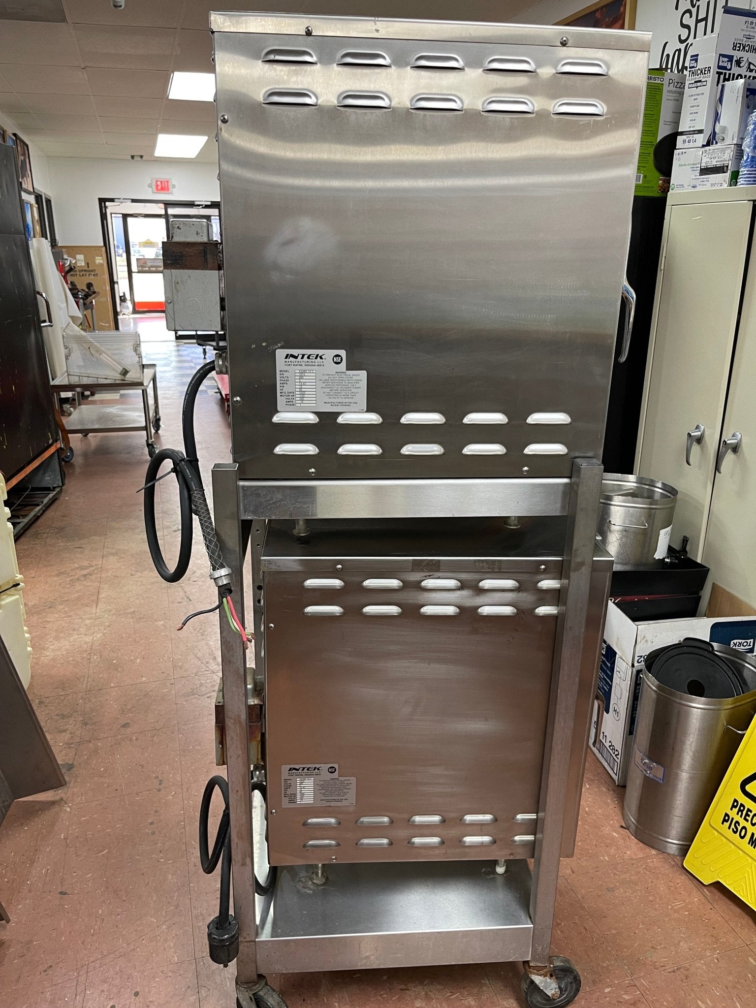 Used Groen XS - 480 - 12 - 3 Intek Commercial Electric Convection Steamer Ovens 480V As - Is - Falcon Restaurant Supply - 10