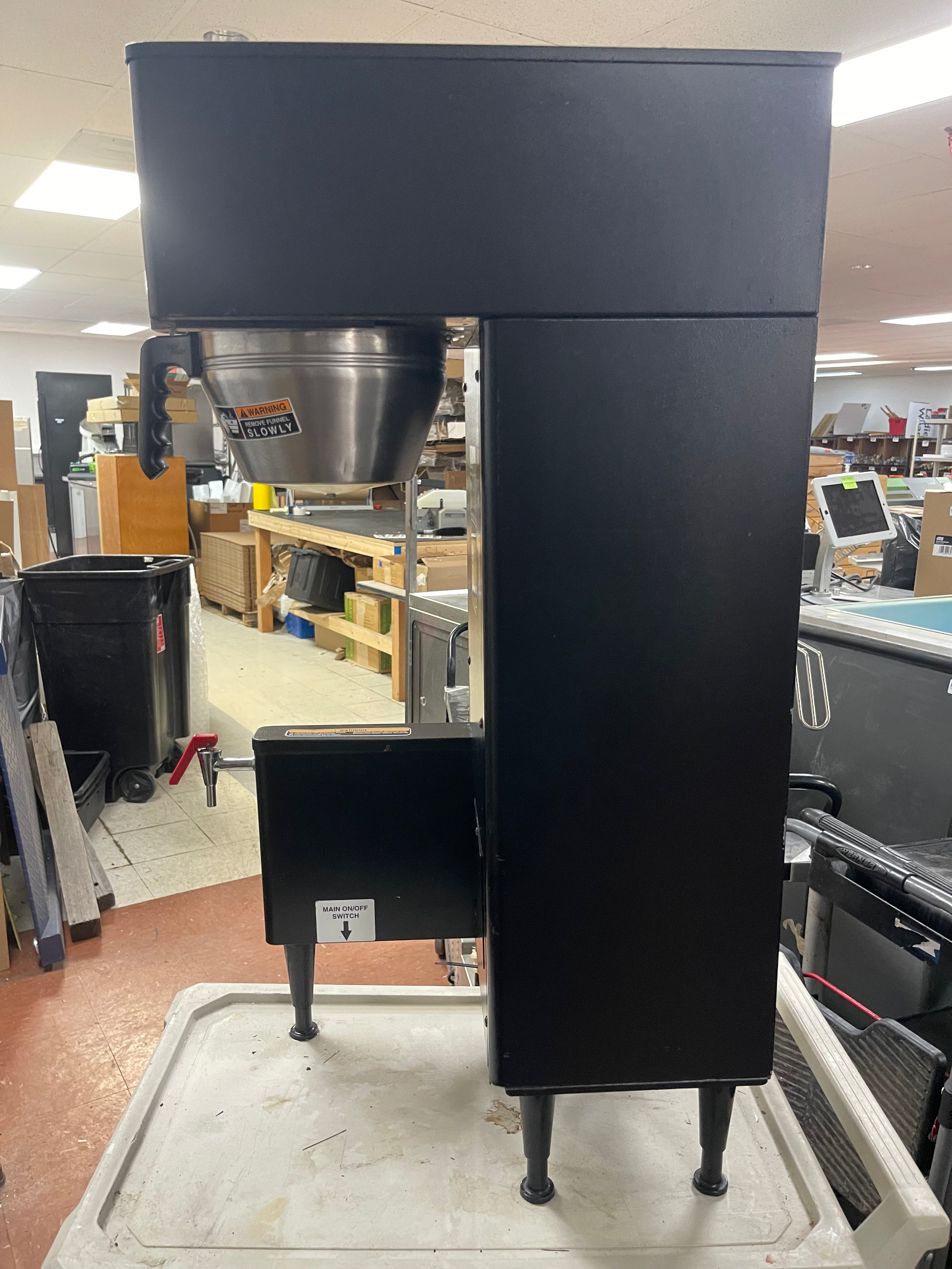 Used Bunn 34800.0004 BrewWISE Black Single ThermoFresh DBC Coffee Brewer - 120/240V