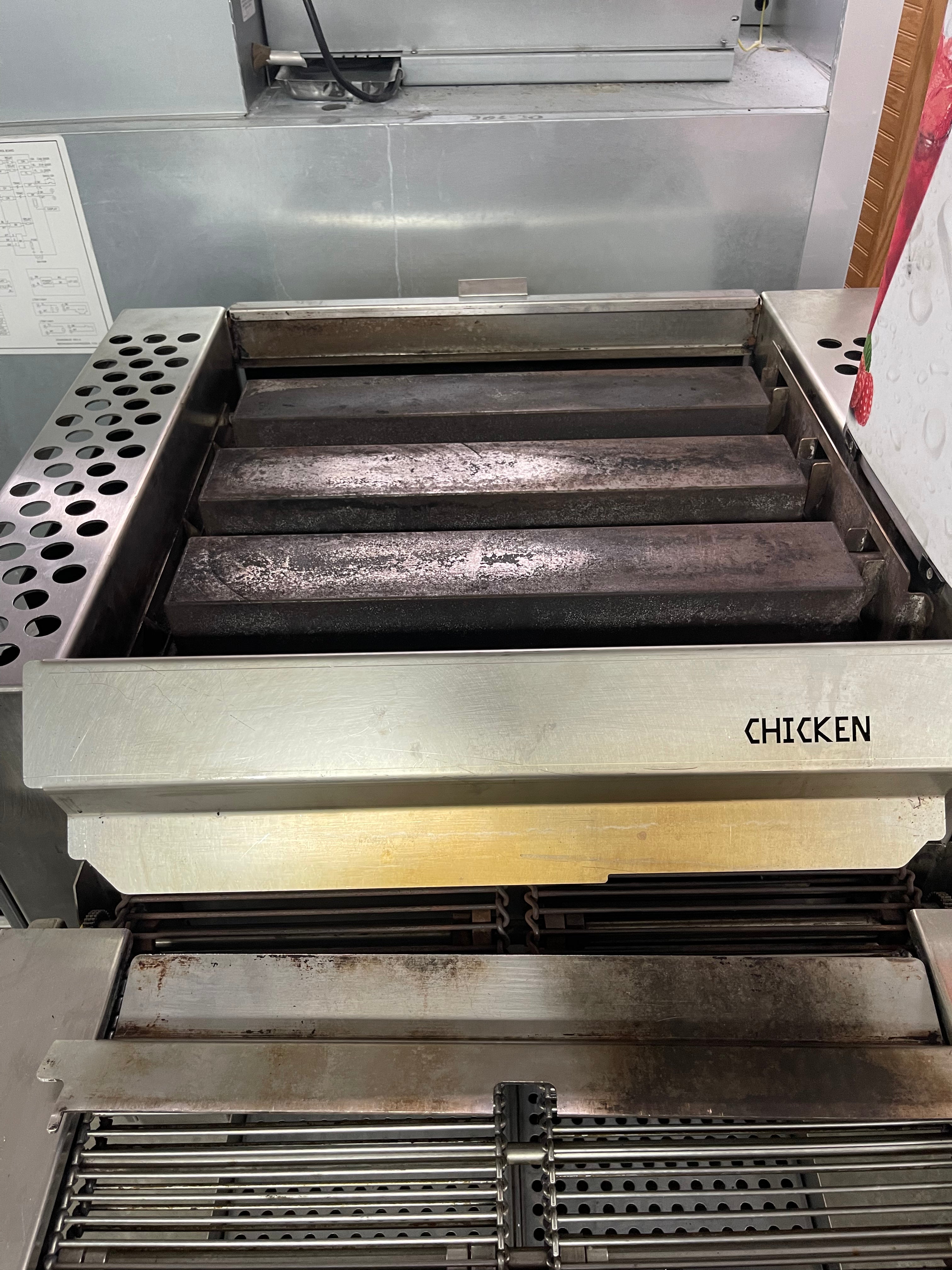 Used Marshall FR1212BG Natural Gas Conveyor Auto Broiler 140.000BTU