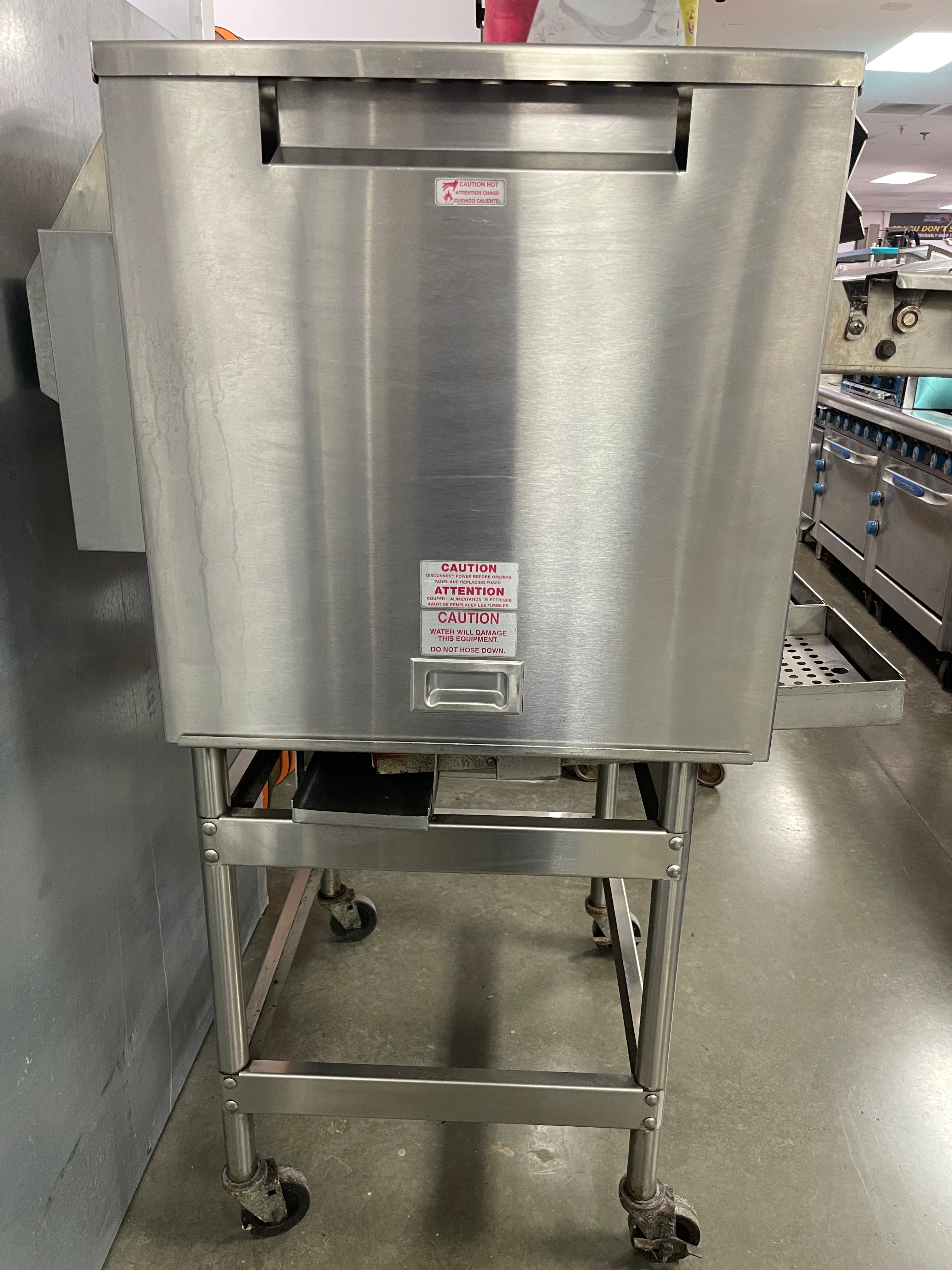 Used Marshall FR1212BG Natural Gas Conveyor Auto Broiler 140.000BTU