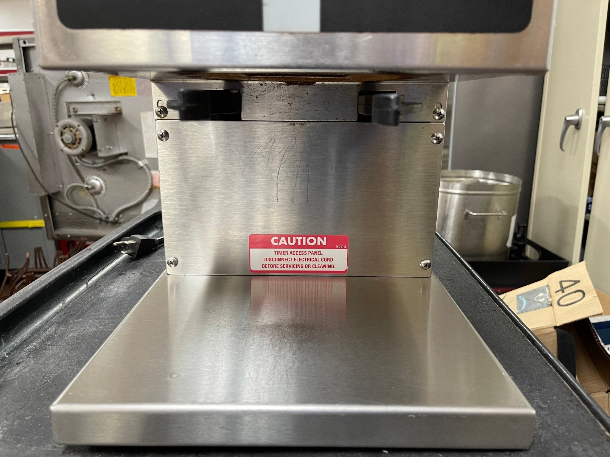 Used Curtis DHG - 10 Commercial Dual Hopper Burr Coffee Grinder 120V - Falcon Restaurant Supply - 6