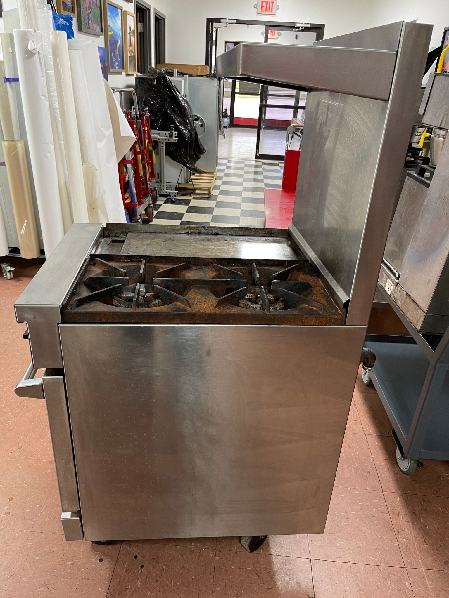 Used U.S. Range Natural Gas 2 Burner 24" Range with 12" Flat Top Griddle and Oven - Falcon Restaurant Supply - 10