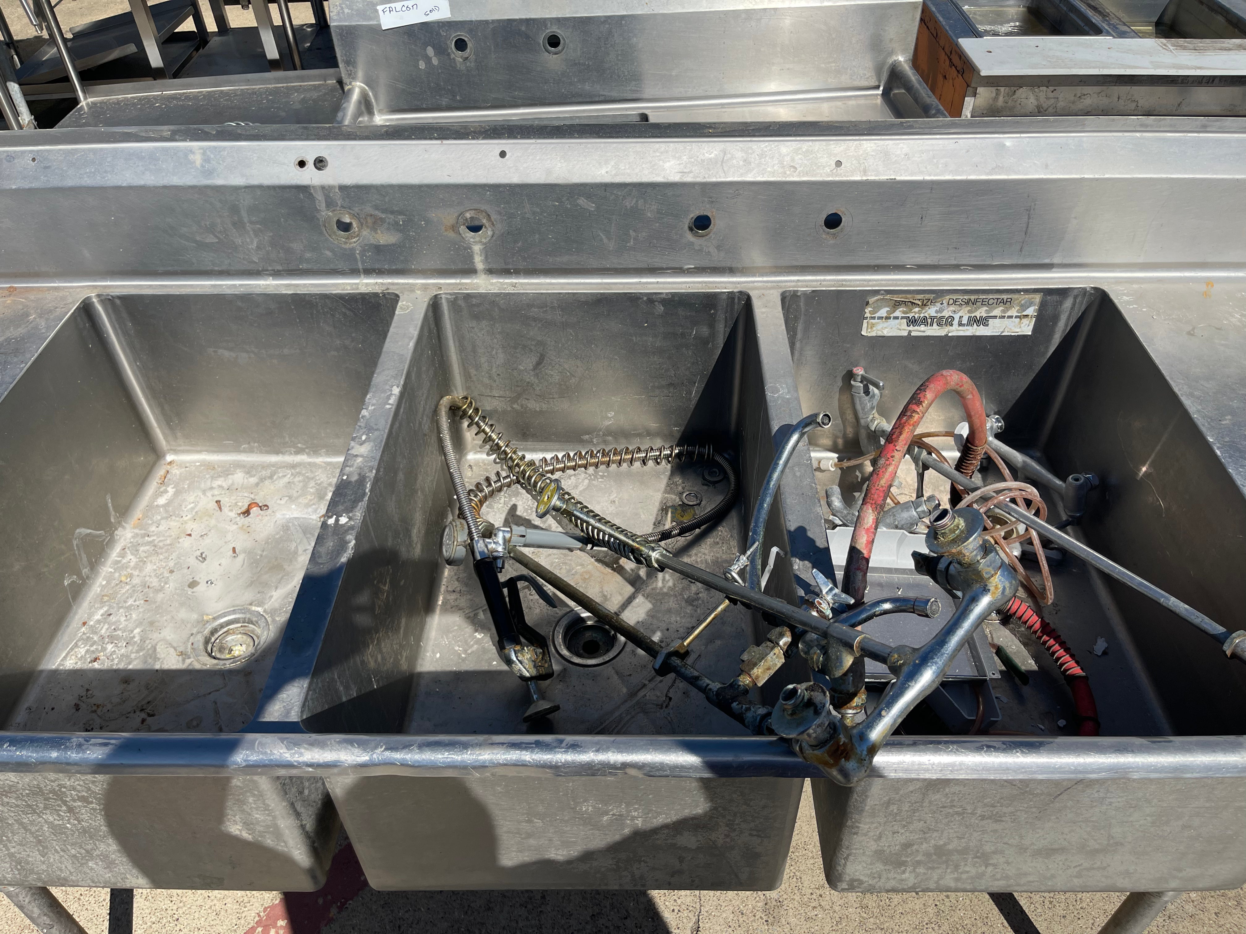 Used 107" 3 Compartment Stainless Steel Sink - SS301