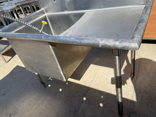 Used 51" Amtekco Single Compartment Sink with Drainboard - SS302