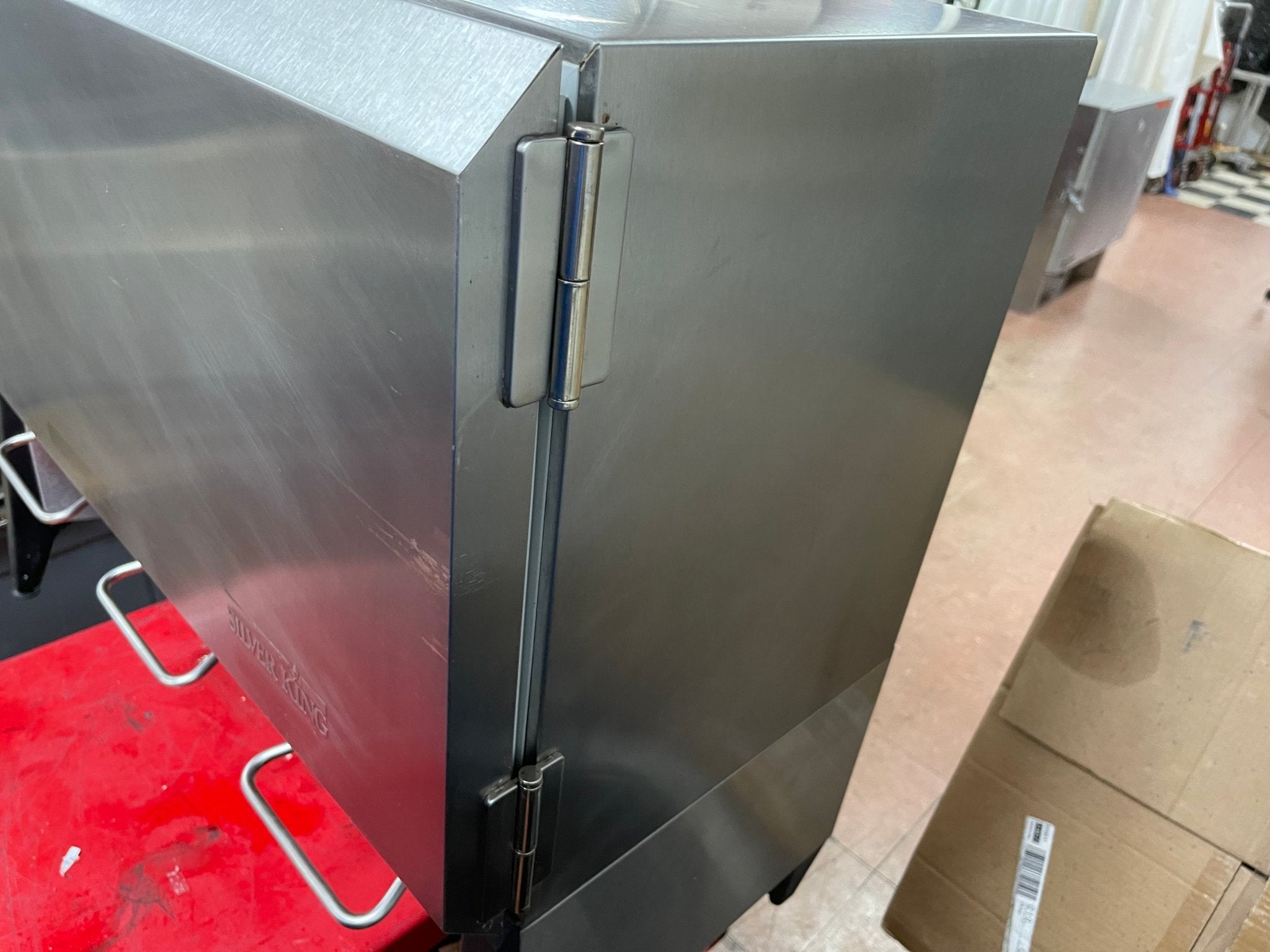 Used Silver King Majestic Refrigerated Milk Dispenser Triple Valve 120V SK15MAJ - Falcon Restaurant Supply - 7