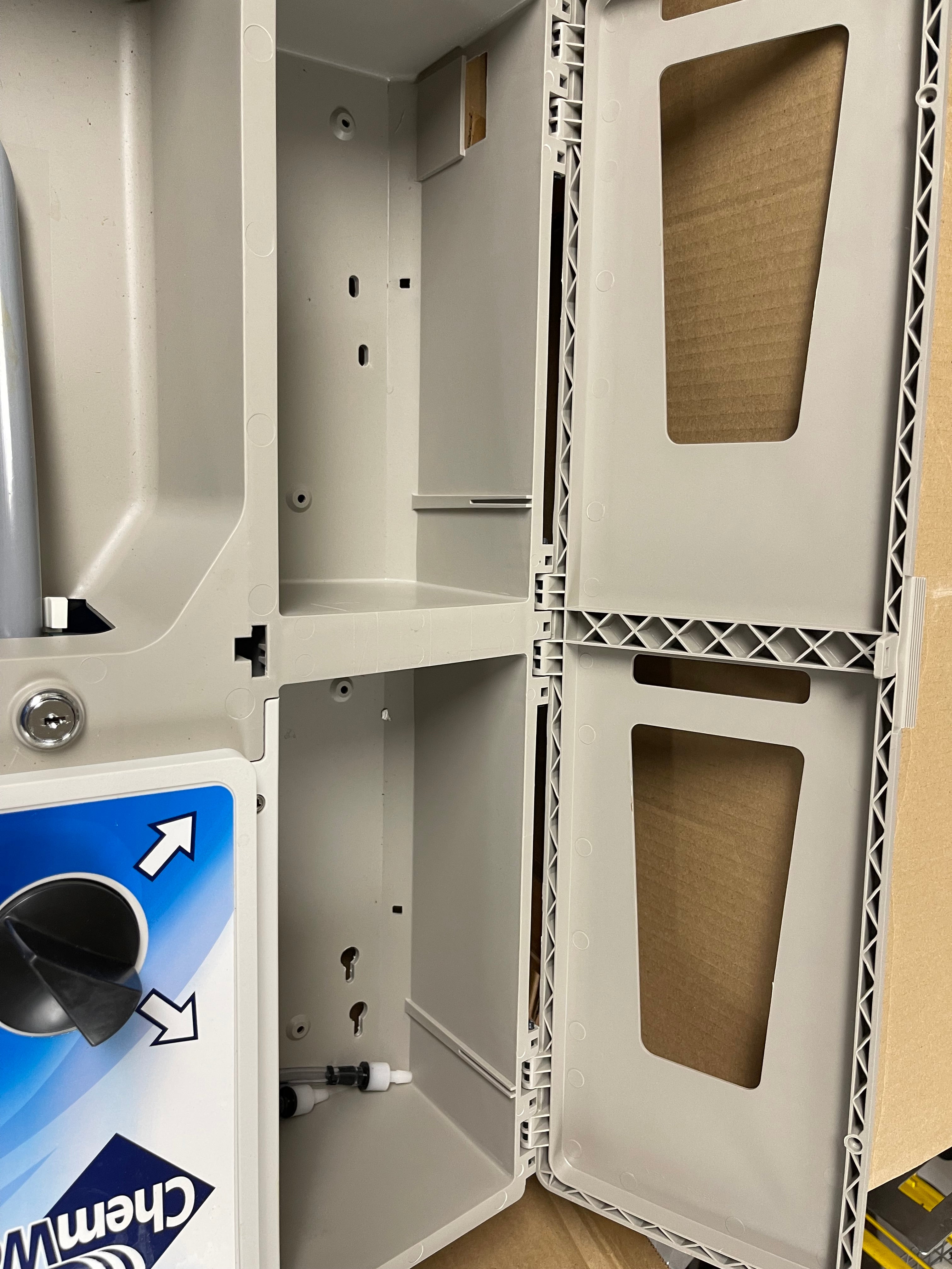 New ChemWorx Wall Mount Commercial Cleaning Chemical Dispenser Mixer