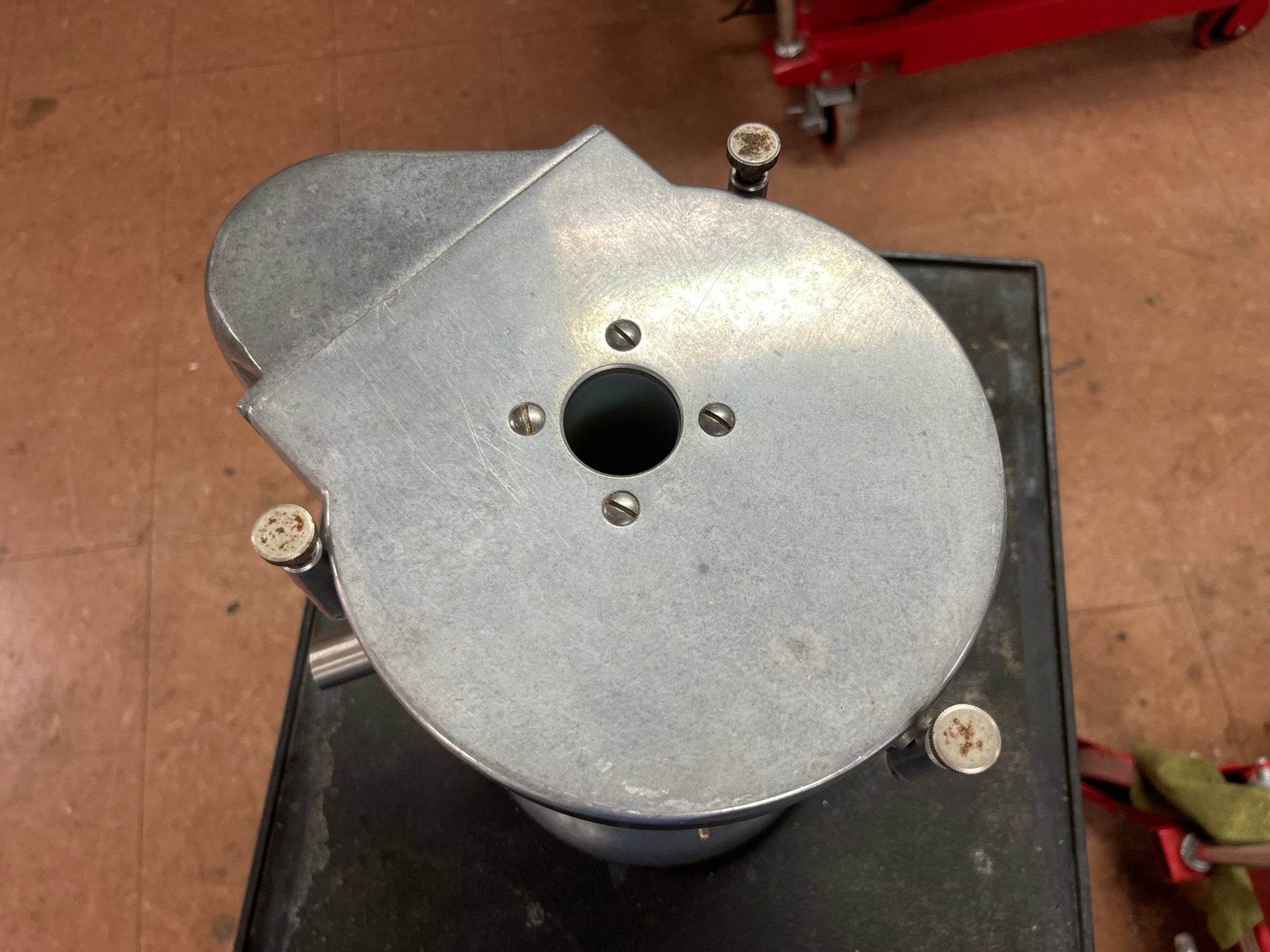 Used Bennett Junior Commercial Fruit/Vegetable Juicer Model H - Falcon Restaurant Supply - 6