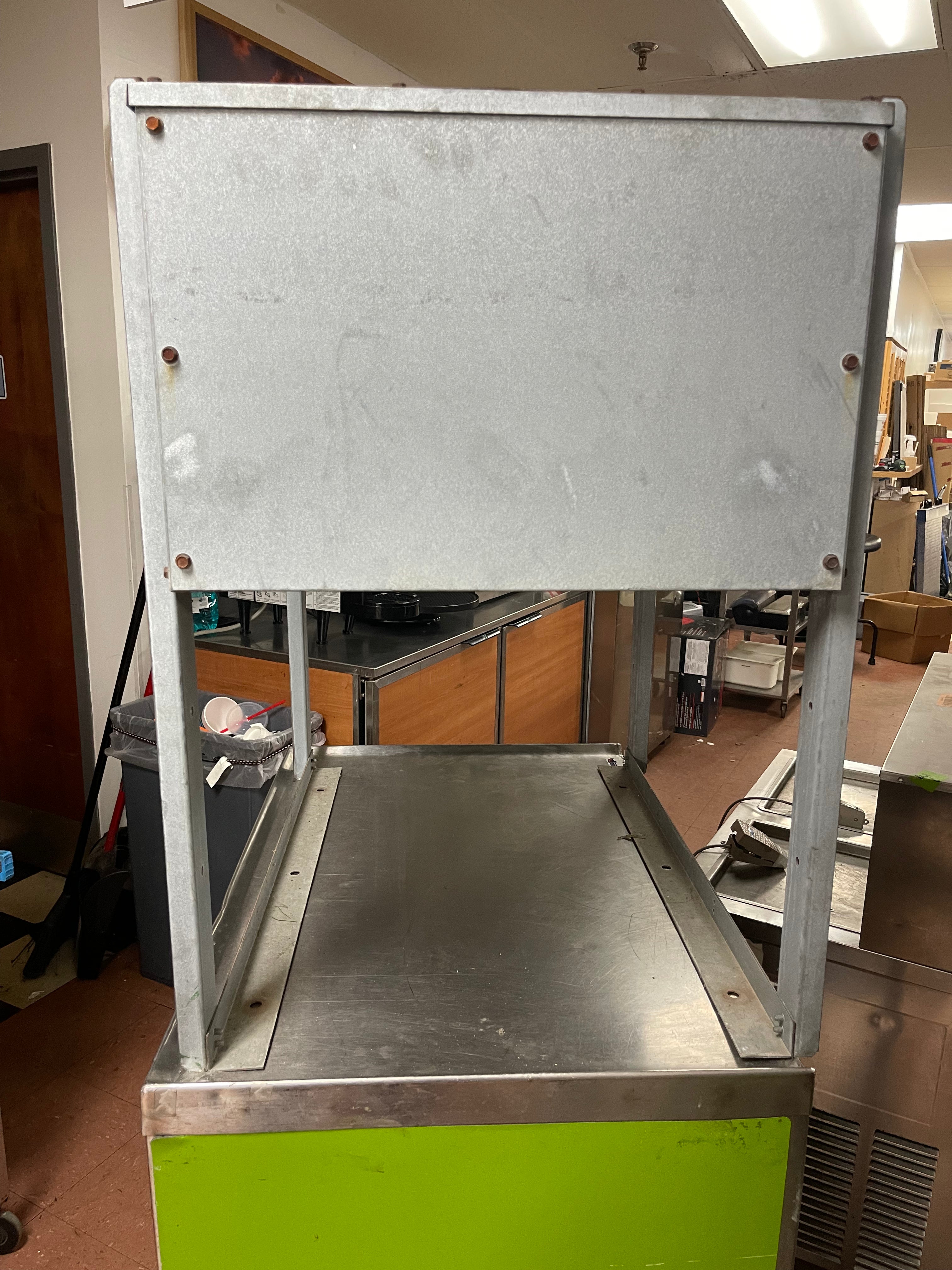 Used 21" Scotsman NME654RS-1B 615lb Nugget Ice Machine 115V with Condenser As-Is