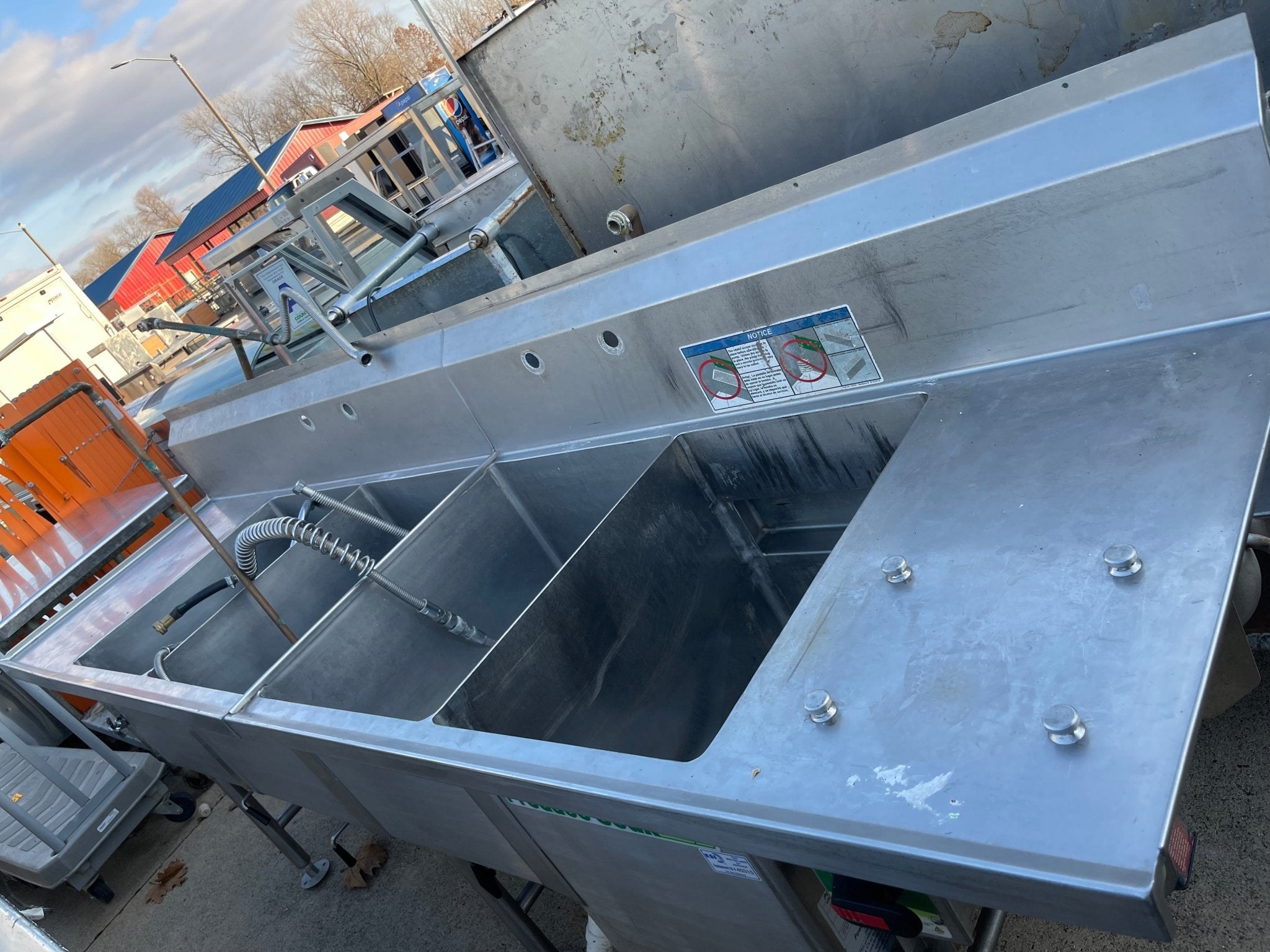 Used 112" 4 Compartment Commercial Stainless Sink with Twist Drains and Power Soak - SS14 - Falcon Restaurant Supply - 1