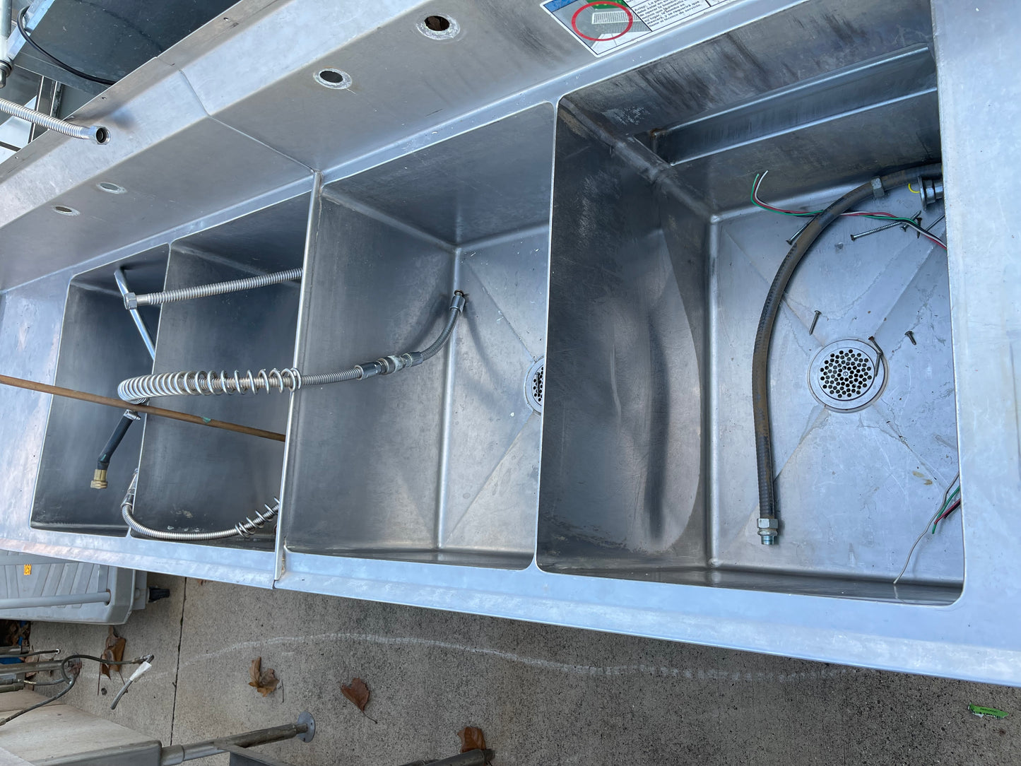 Used 112" 4 Compartment Commercial Stainless Sink with Twist Drains and Power Soak - SS14