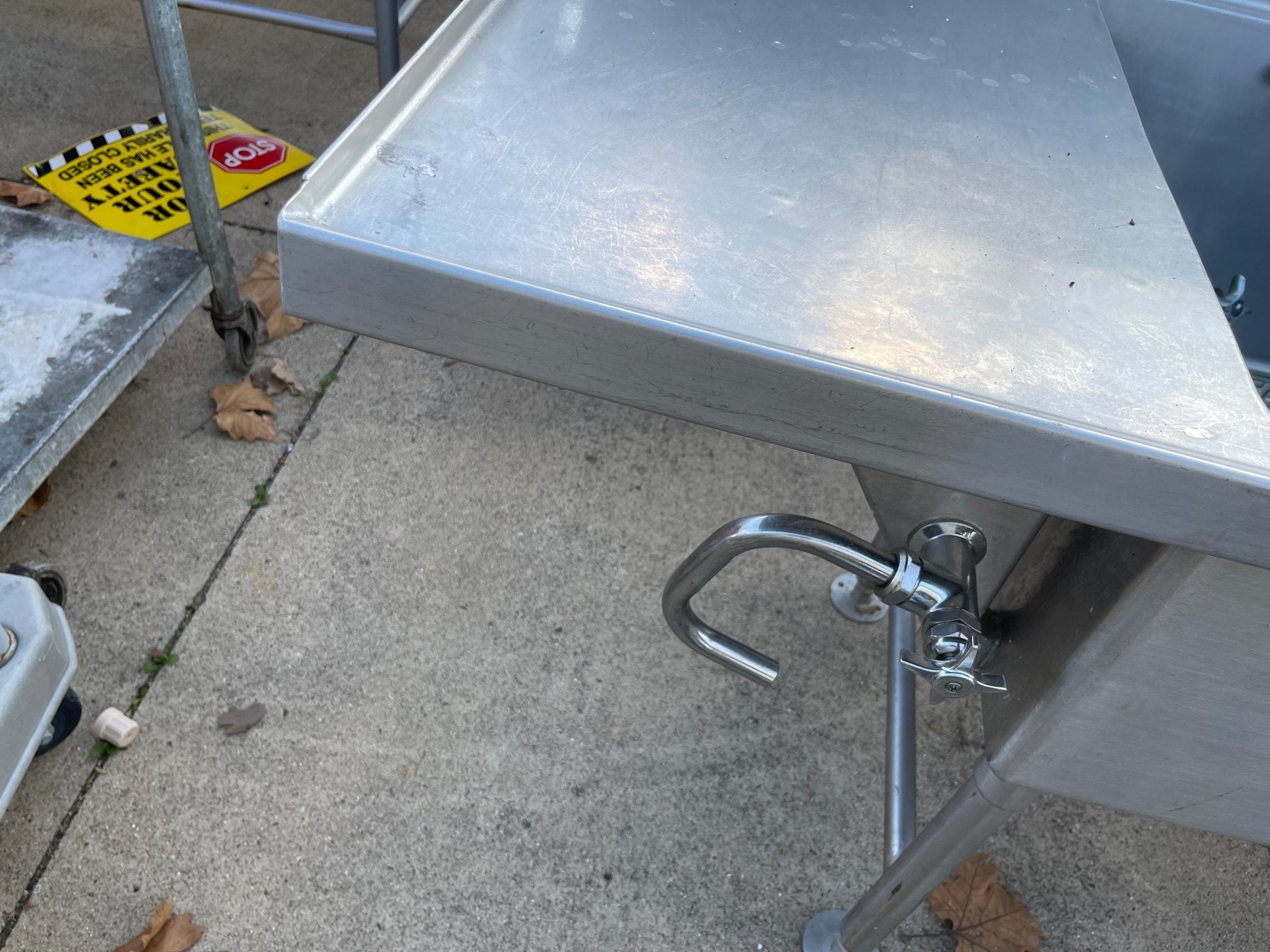 Used 112" 4 Compartment Commercial Stainless Sink with Twist Drains and Power Soak - SS14 - Falcon Restaurant Supply - 9