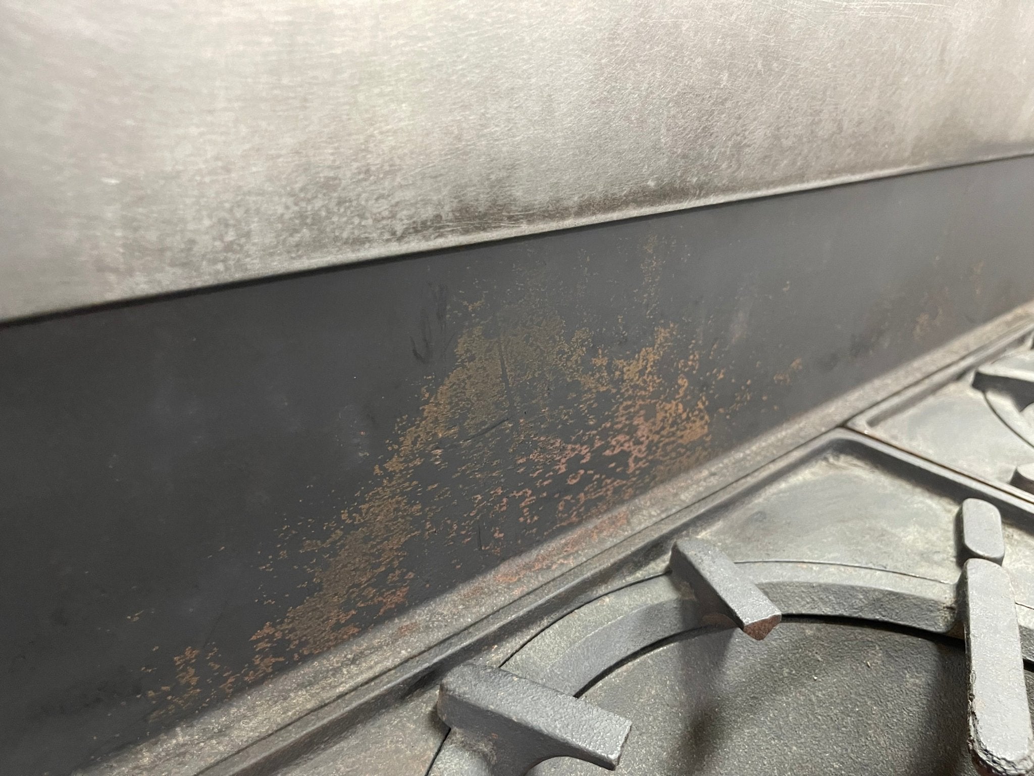 Used Vulcan Natural Gas 4 Burner 36" Commercial Modular Heavy - Duty Range Stove - Falcon Restaurant Supply - 9