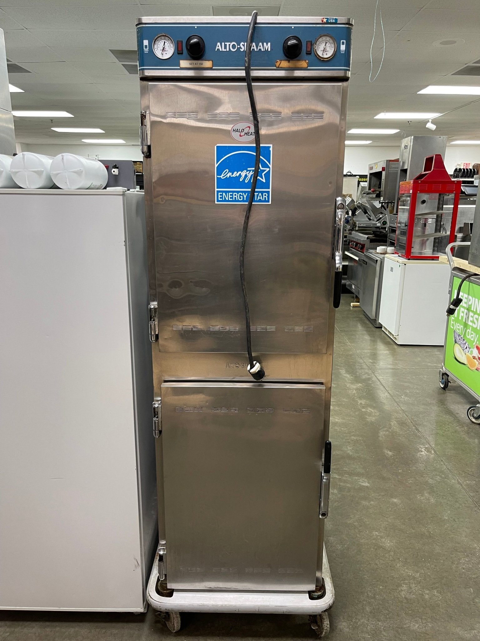 Used Alto - Shaam 1000 - UP Mobile Dutch Door 16 Pan Heated Holding Warming Cabinet 120V - Falcon Restaurant Supply - 1