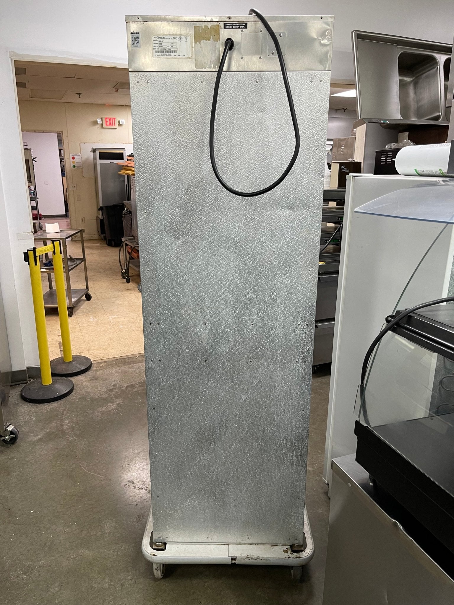 Used Alto - Shaam 1000 - UP Mobile Dutch Door 16 Pan Heated Holding Warming Cabinet 120V - Falcon Restaurant Supply - 11