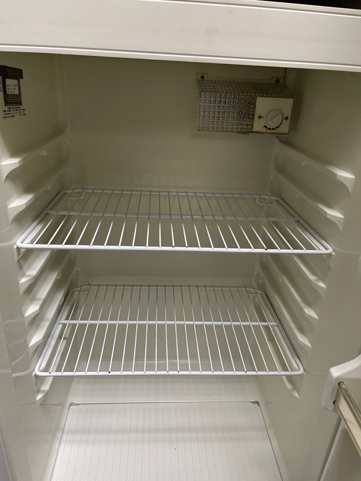 Used GE Single Door White Refrigerator with Freezer 120V - Falcon Restaurant Supply - 4