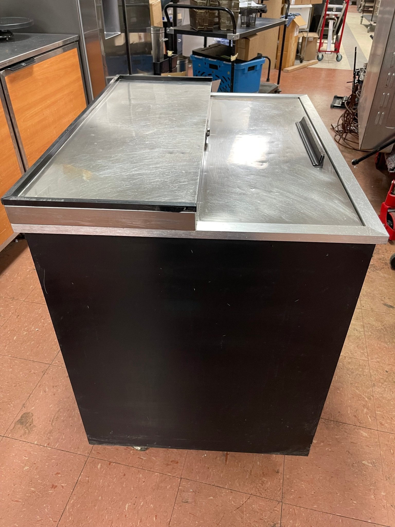 Used Arctic Air AGF36 Single Door 36" Bar Commercial Glass Froster Chiller 120V - Falcon Restaurant Supply - 10