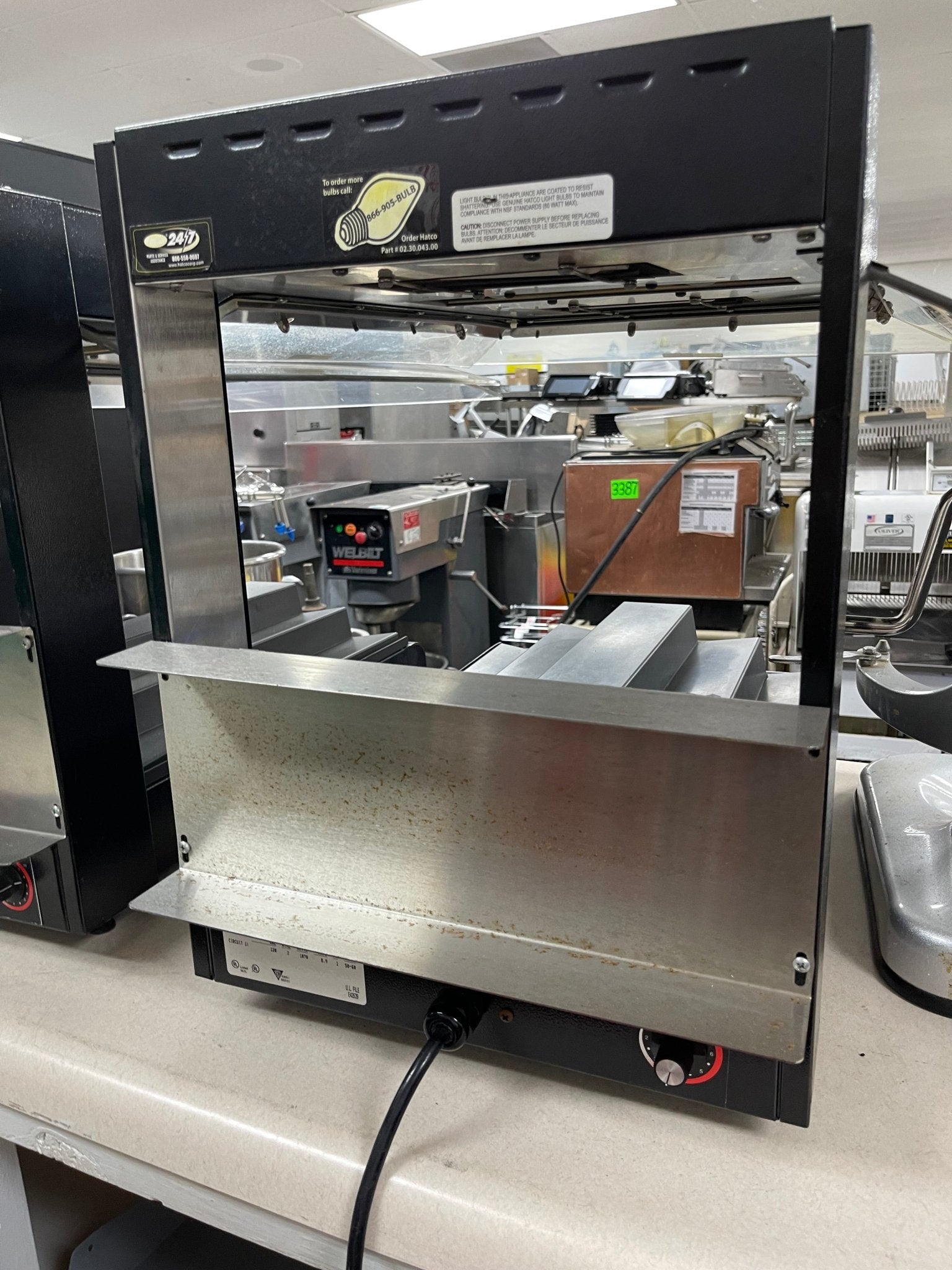 Used Hatco Ultra - Glo UGMW - 1 Merchandising Countertop Heated Holding Display Warmer 120V - Falcon Restaurant Supply - 5