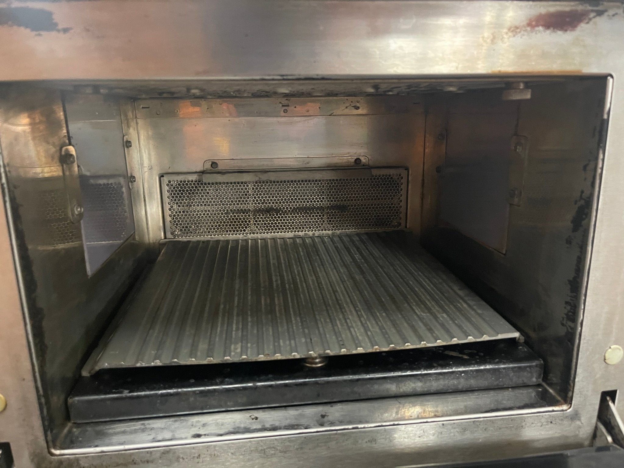 Used Merrychef eikon e4 High - Speed Accelerated Cooking Countertop Oven 220V - Falcon Restaurant Supply - 6