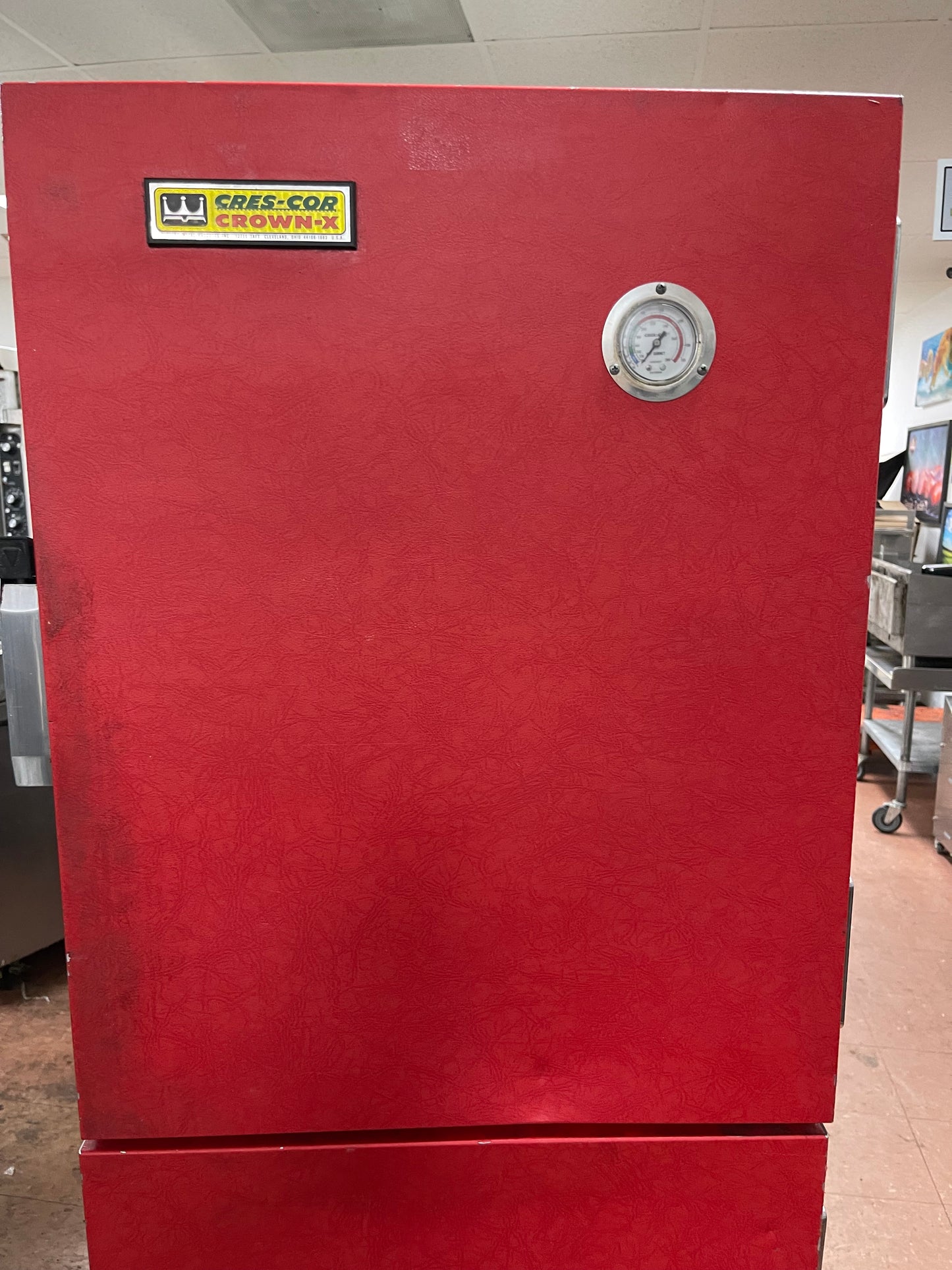 Used CRES COR Crown-X Full Height Non -Insulated Heated Holding Cabinet Food Warmer 34Pan 120V 2000Watt