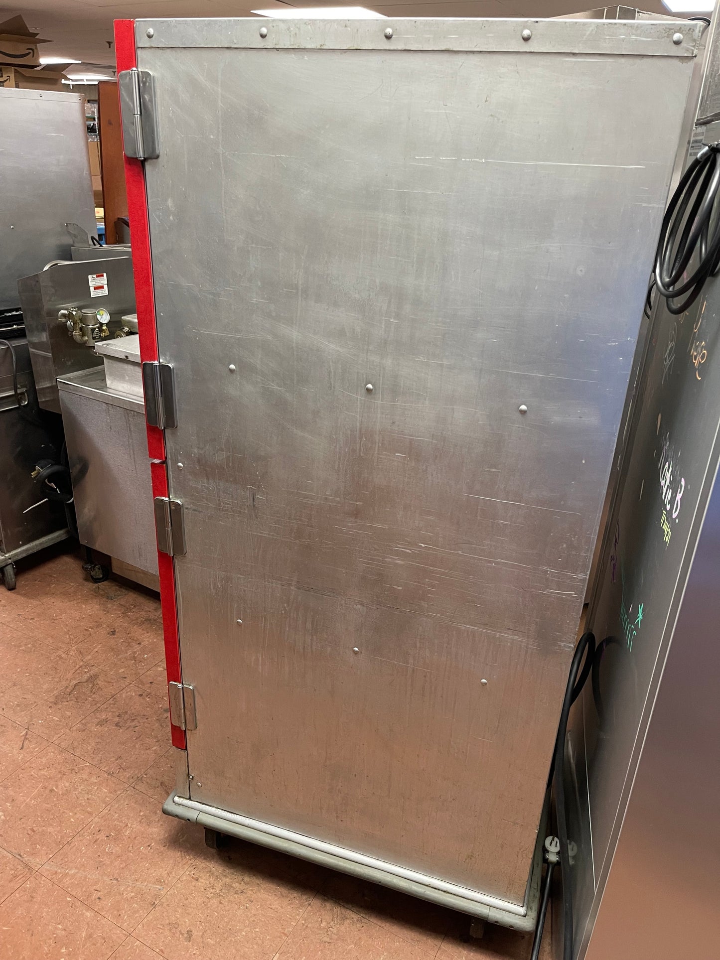 Used CRES COR Crown-X Full Height Non -Insulated Heated Holding Cabinet Food Warmer 34Pan 120V 2000Watt