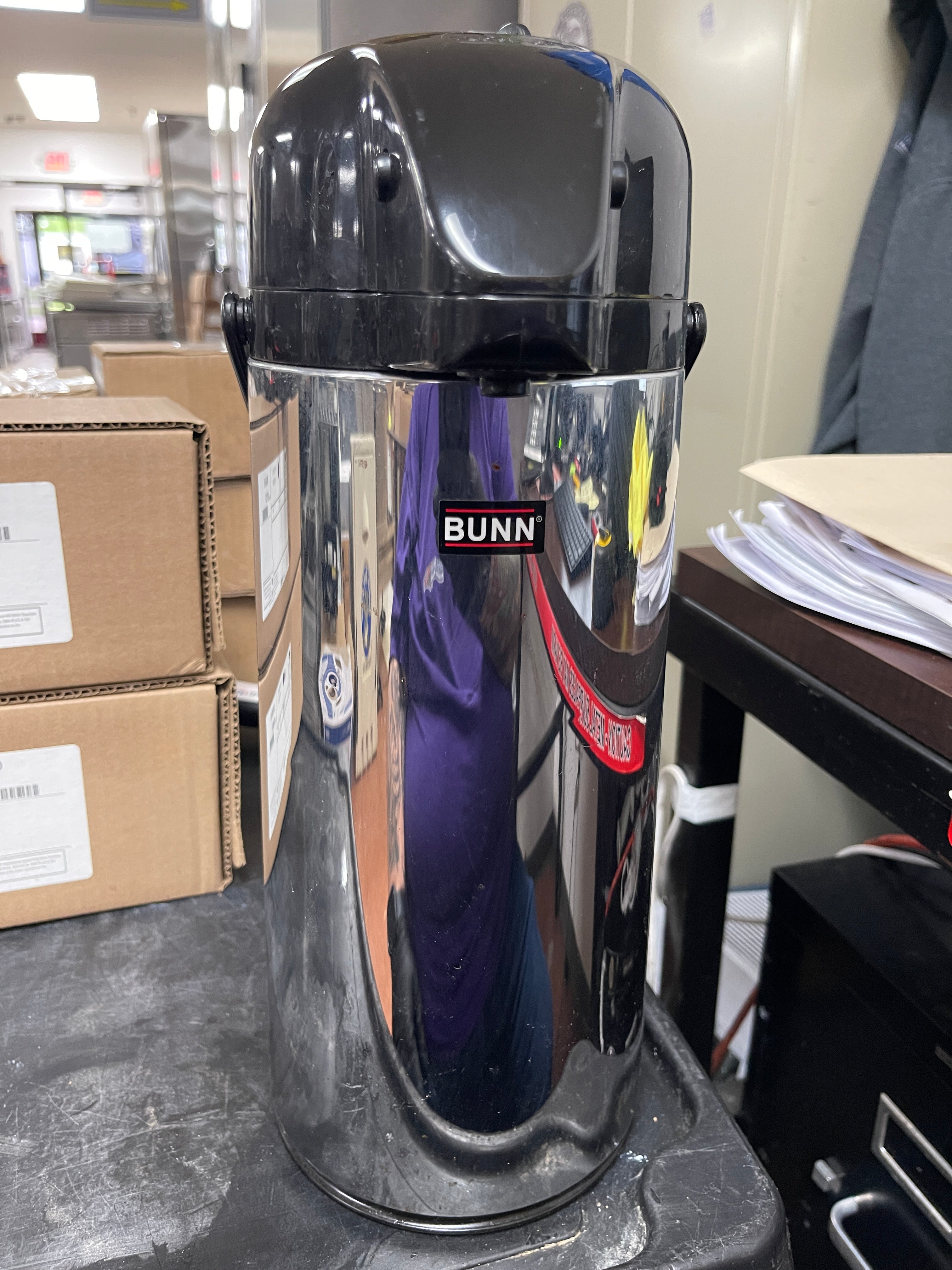 Used Bunn 28696.0002 Push Button Airpot Coffee Server Dispenser 2.15 Liter