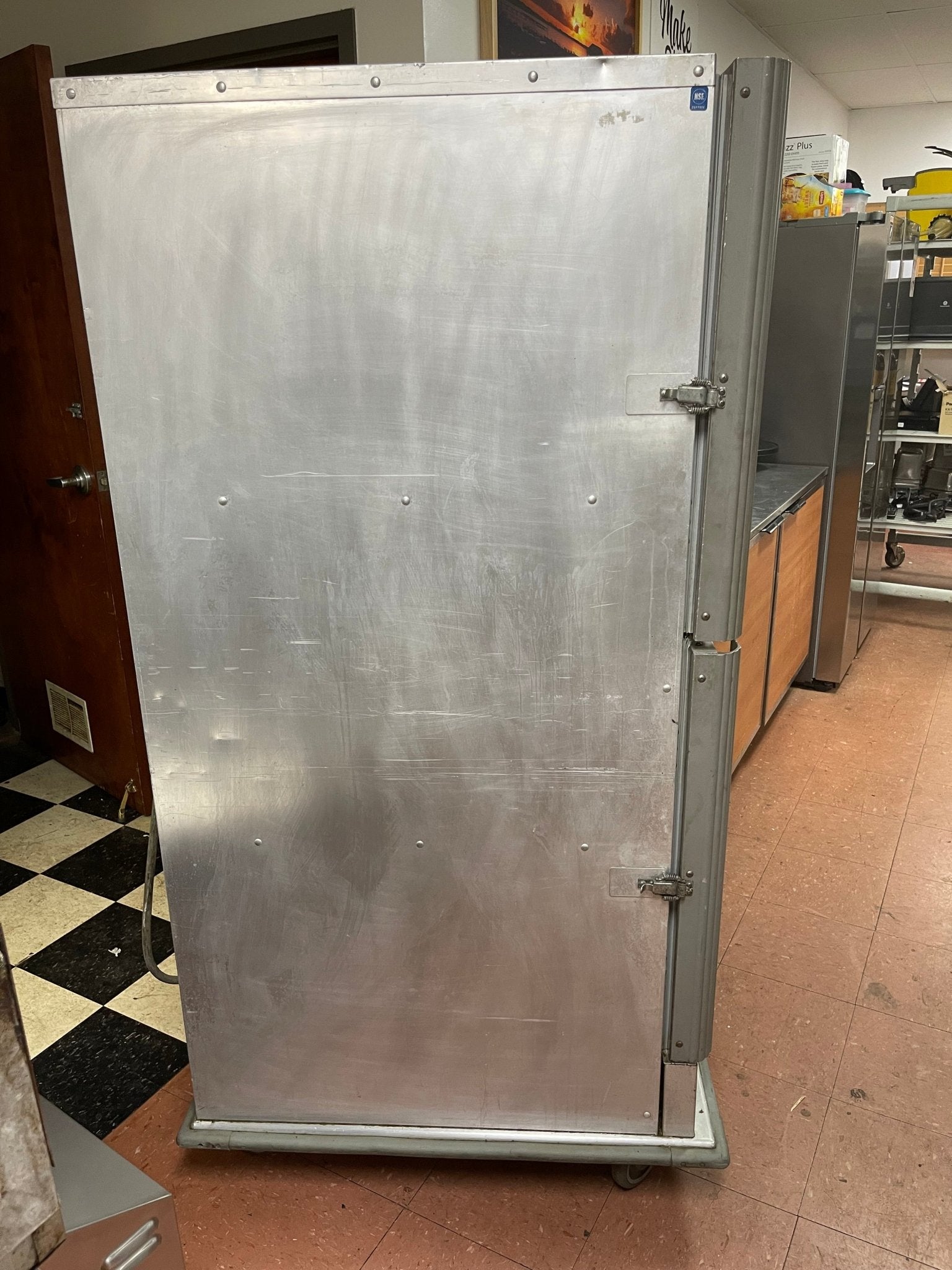 Used Cres Cor Full Height Insulated 32 Pan Heated Holding Cabinet food Warmer 120V - Falcon Restaurant Supply - 8