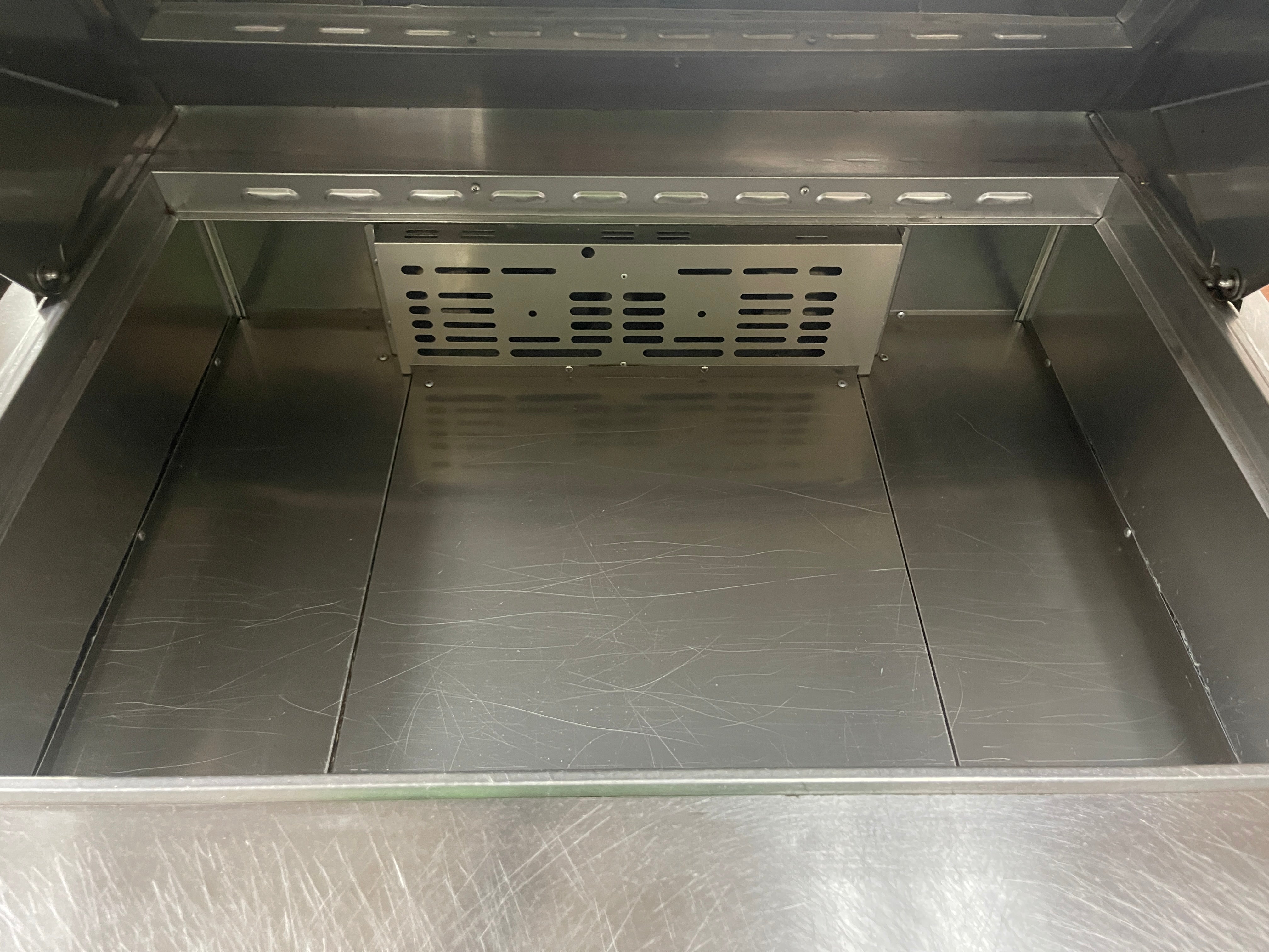 Used 36" Turbo Air MST-36-15 Mega Top 2 Door Refrigerated Sandwich Prep Table 120V